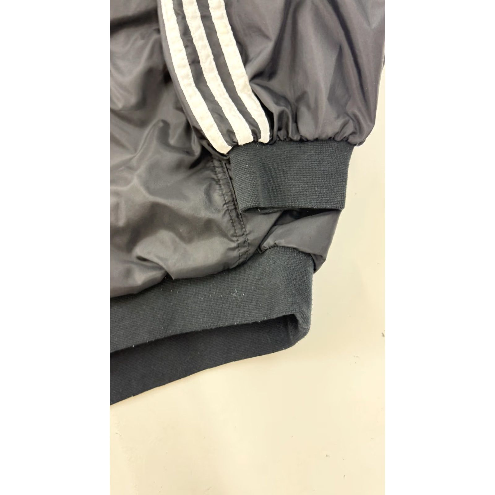 Adidas Adidas Team Windbreaker Jacket Mens Large Black V-Neck Pullover 3 Stripes Lined Size US L / EU 52-54 / 3 - 3 Thumbnail