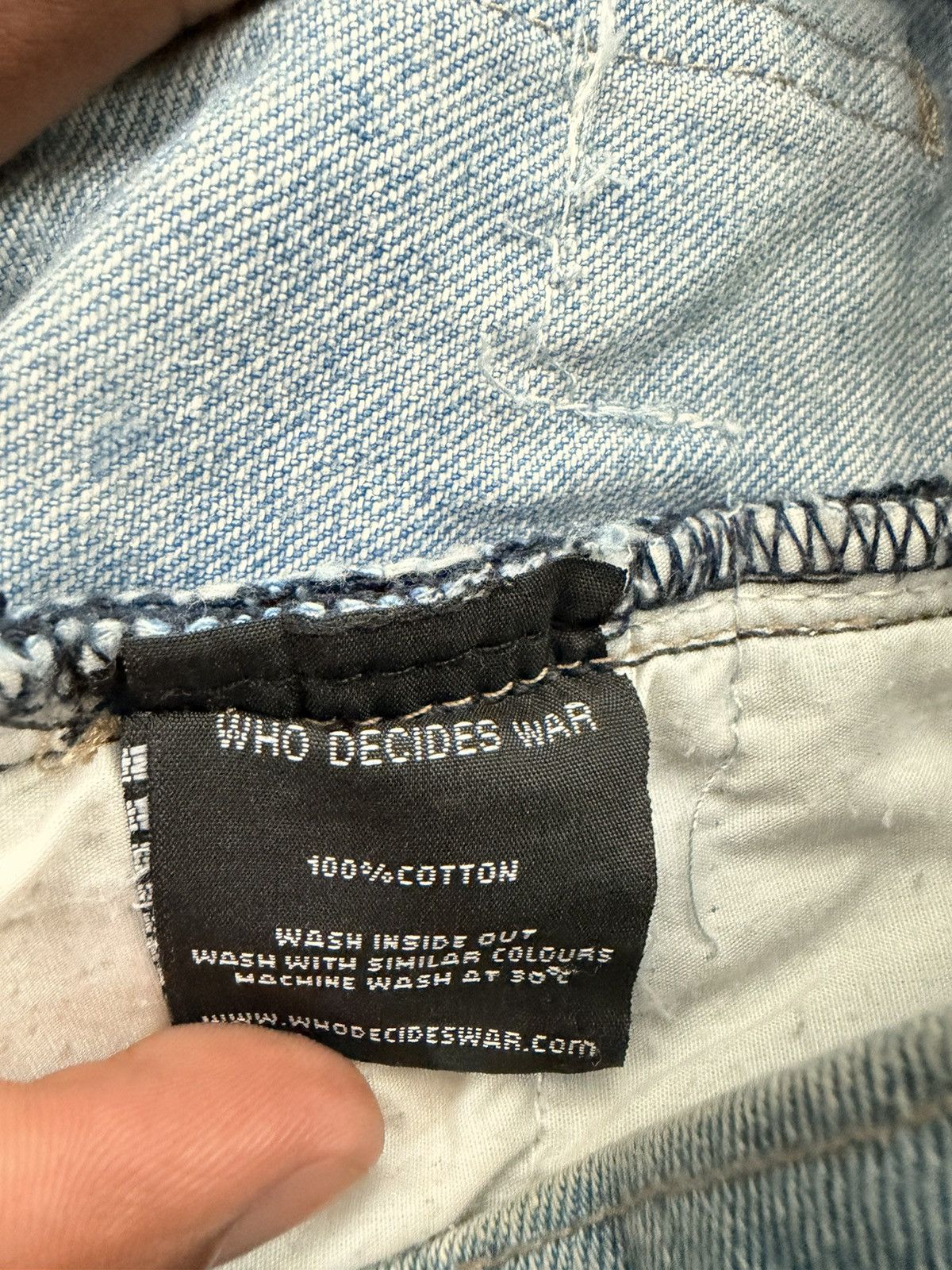 Who Decides War Figurine Cross Denim Size US 30 / EU 46 - 5 Thumbnail