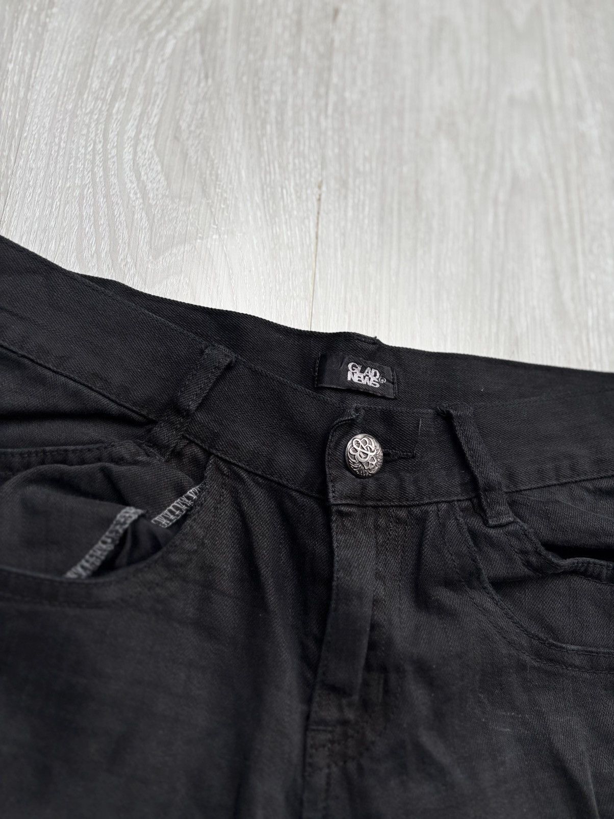 Japanese Brand Glad news distressed flare jeans Size US 26 / EU 42 - 5 Thumbnail