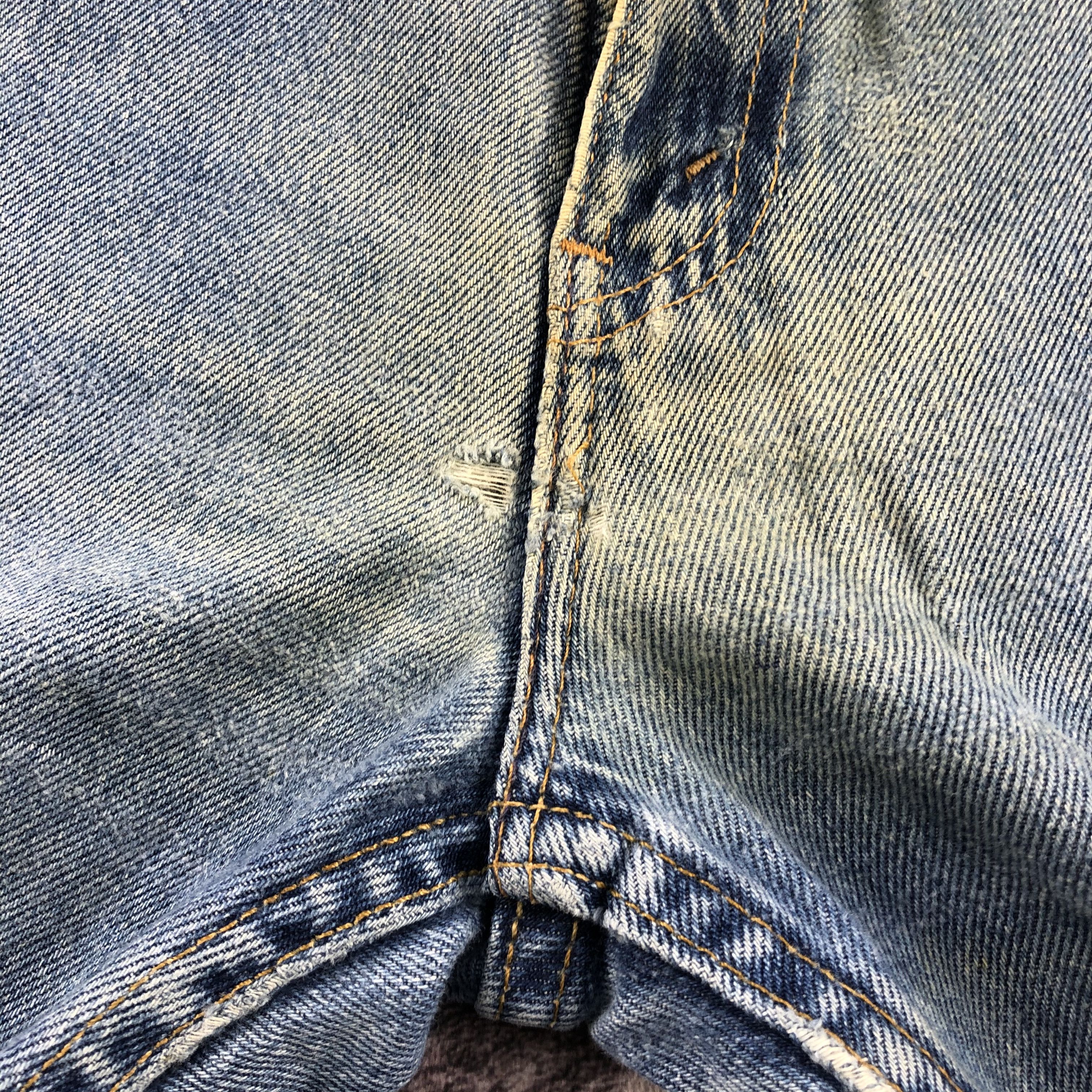 Levi's × Vintage Vintage 90s Ripped Levis 505 Jeans-JM2451 Size US 34 / EU 50 - 10 Thumbnail