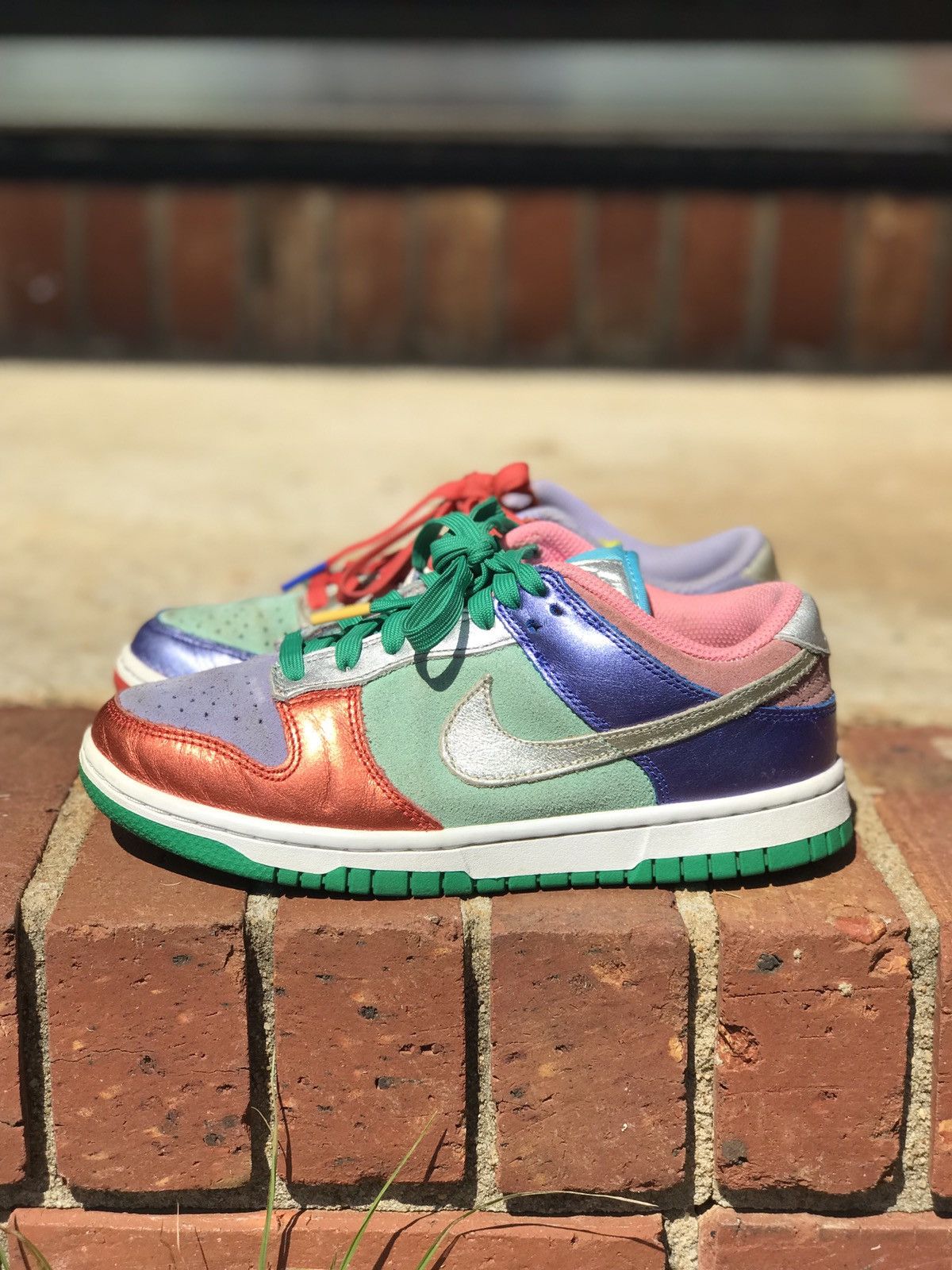 Nike Nike Dunk Low Wmns ‘Sunset Pulse’ Size 6W / 4.5Y Size US 6 / IT 36 - 2 Thumbnail