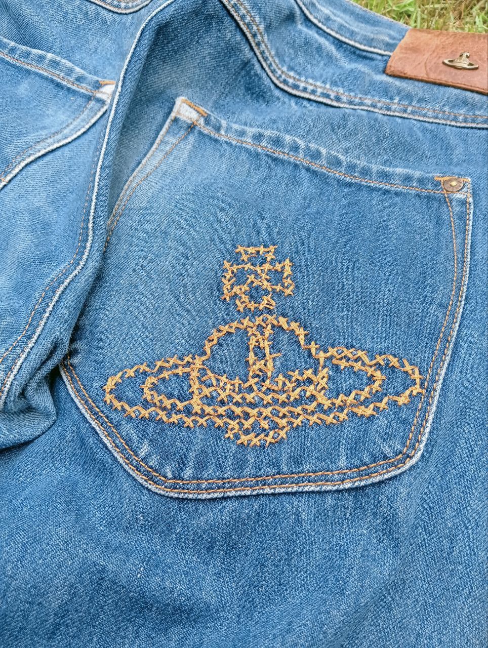 Vivienne Westwood VIVIENNE WESTWOOD ANGLOMANIA SELVEDGE JEANS Size US 30 / EU 46 - 4 Thumbnail