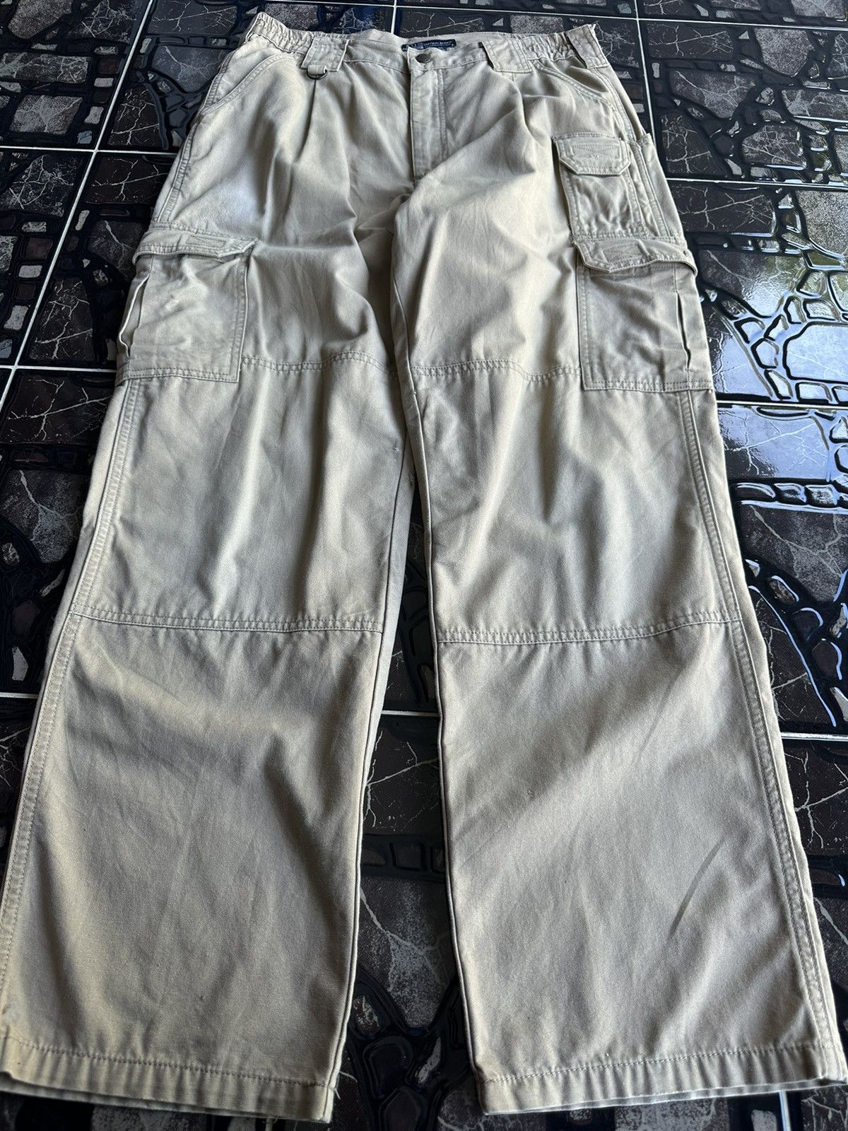 5.11 × Voodoo Tactical 5.11 Tactical Cargo Outdoor Baggy Pant D159 Size US 32 / EU 48 - 2 Thumbnail