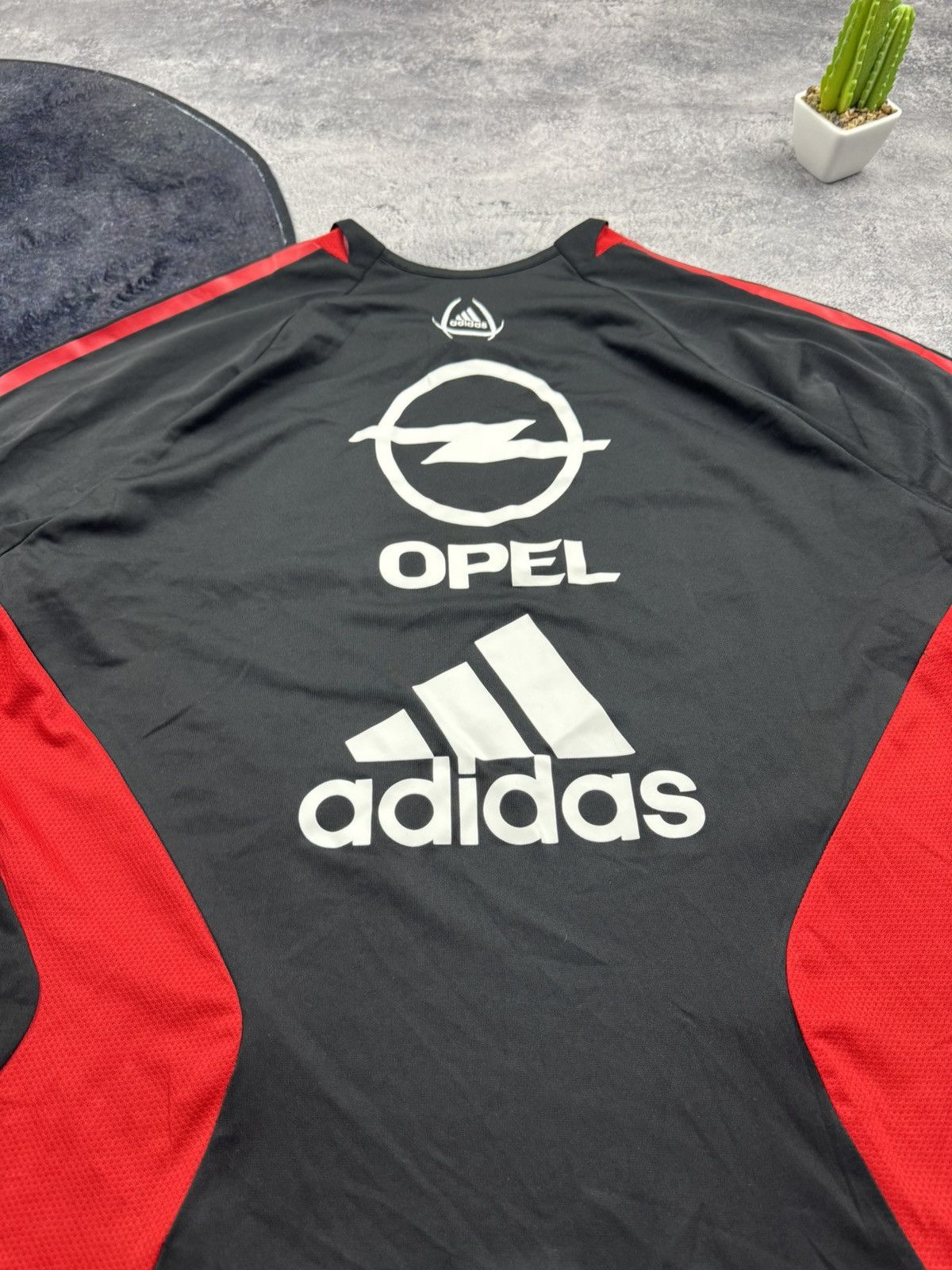 Adidas Vintage Adidas AC Milan Training Top Spellout Opel Big Logo Size US L / EU 52-54 / 3 - 16 Thumbnail