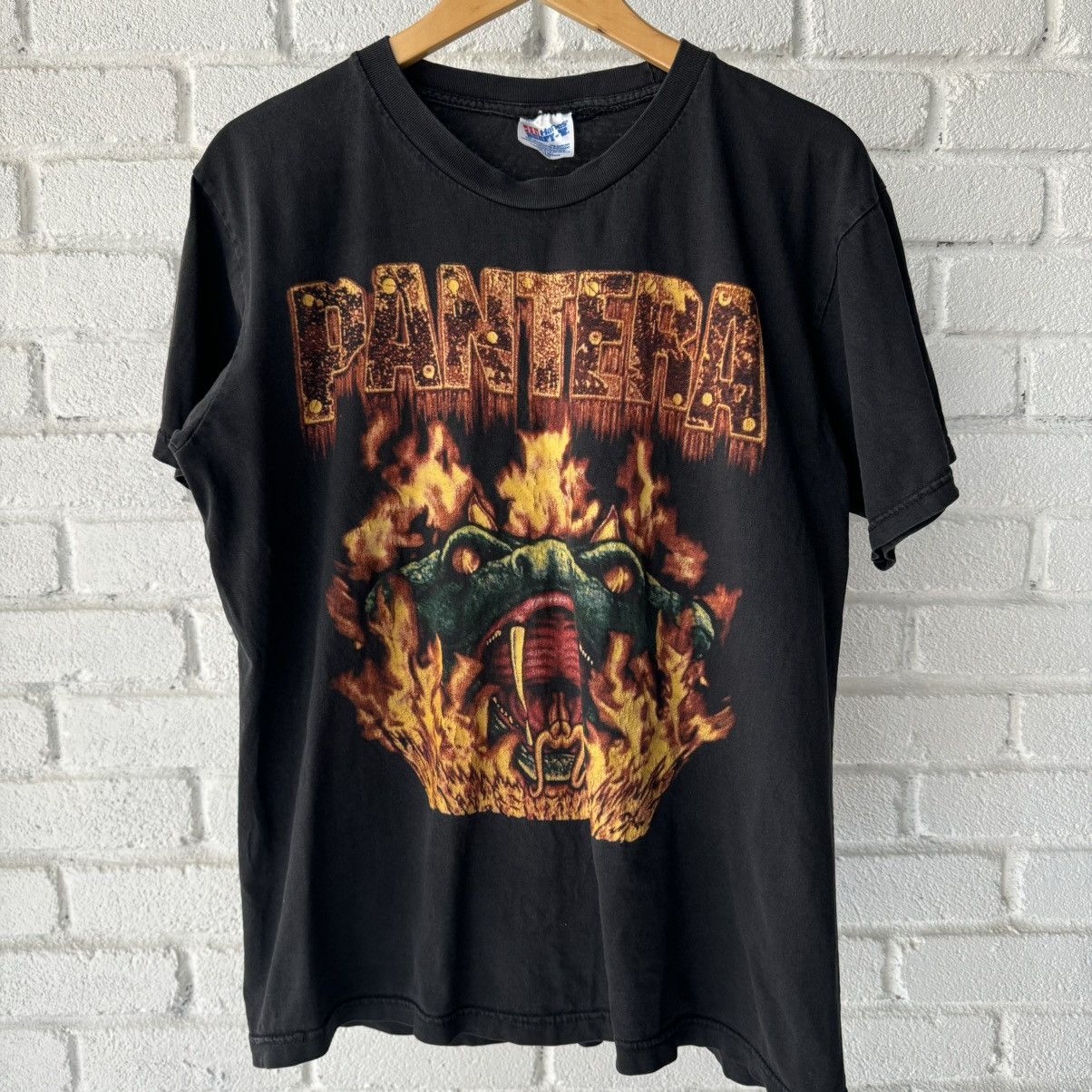 Band Tees Pantera Tee Size US XL / EU 56 / 4 - 1 Thumbnail