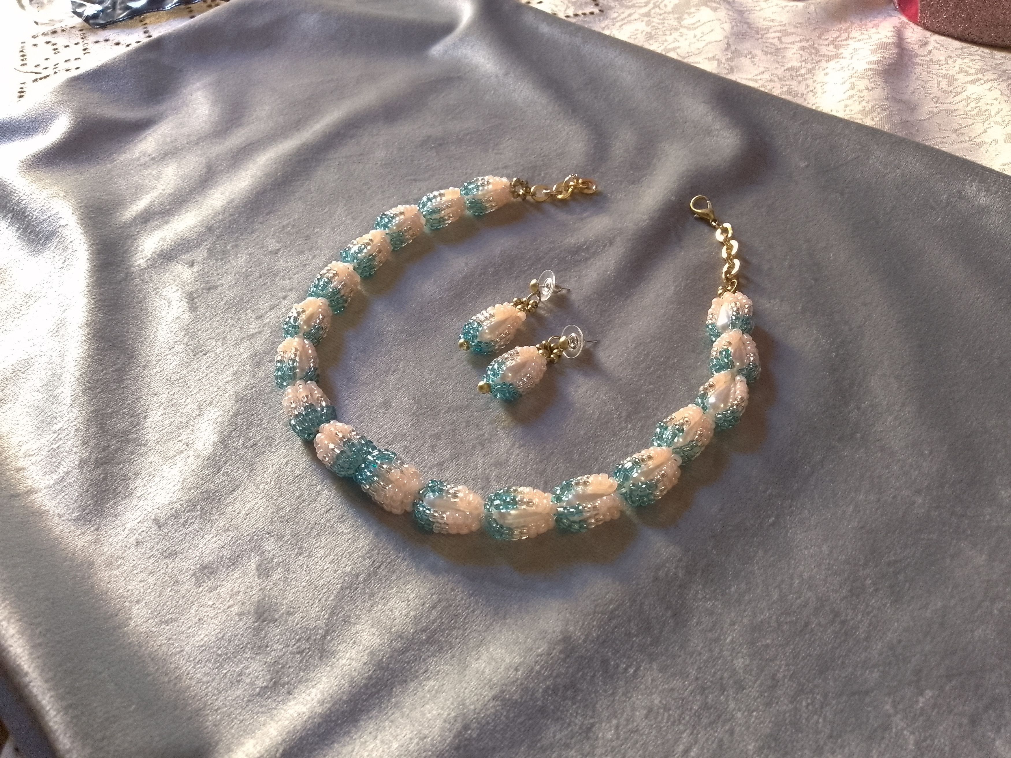 Handmade Necklace Earrings Coated Pearls Pink, silver turquoise, pink Size ONE SIZE - 9 Thumbnail