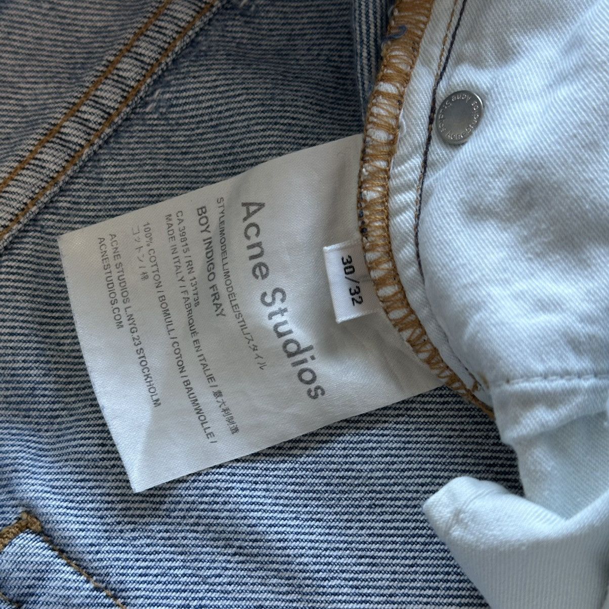 Acne Studios Acne Studios Boy Indigo Fray Light Wash Distressed Jeans Size 32" / US 10 / IT 46 - 7 Thumbnail