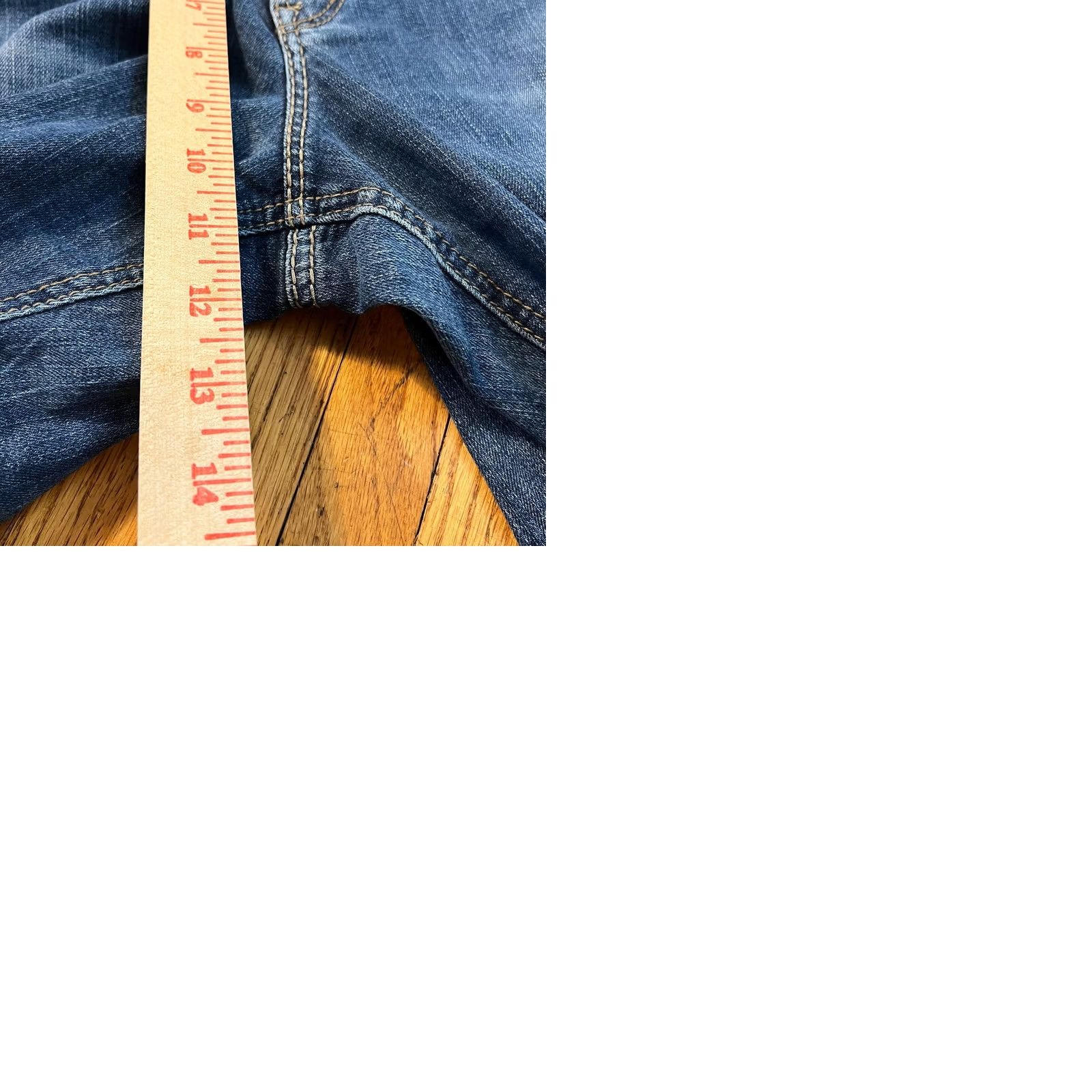 Silver Jeans Co. VINTAGE Silver Jeans Womens 24W Sam Blue Stretch High Rise Crop Jeans Womens 24W Sam Blue Stretch High Rise Crop 47x26.5 Actual Size 42" / US 20 - 9 Thumbnail