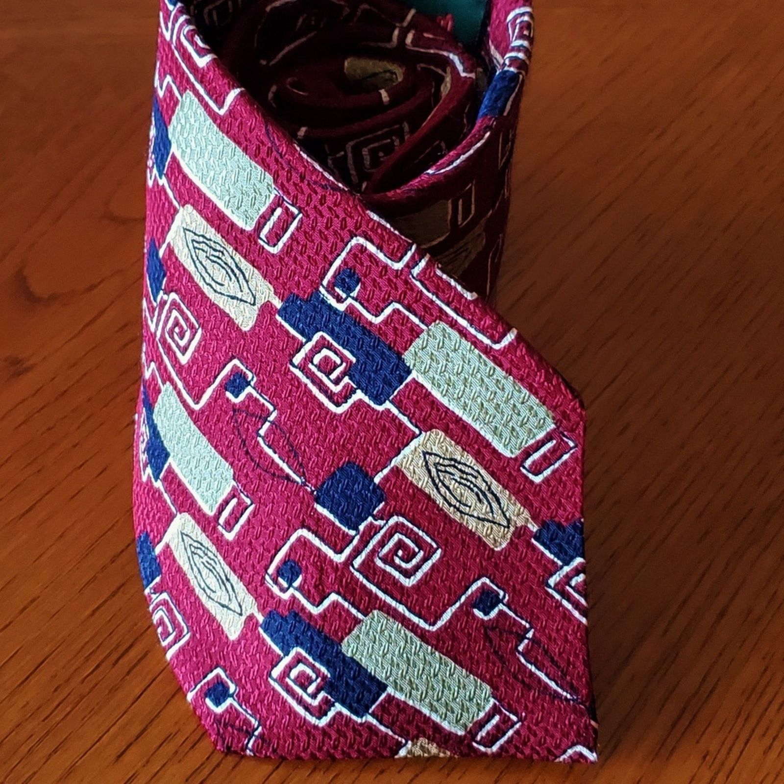 American Apparel AMERICAN OUTPOST TRENDY 100% SILK MENS TIE Size ONE SIZE - 1 Thumbnail