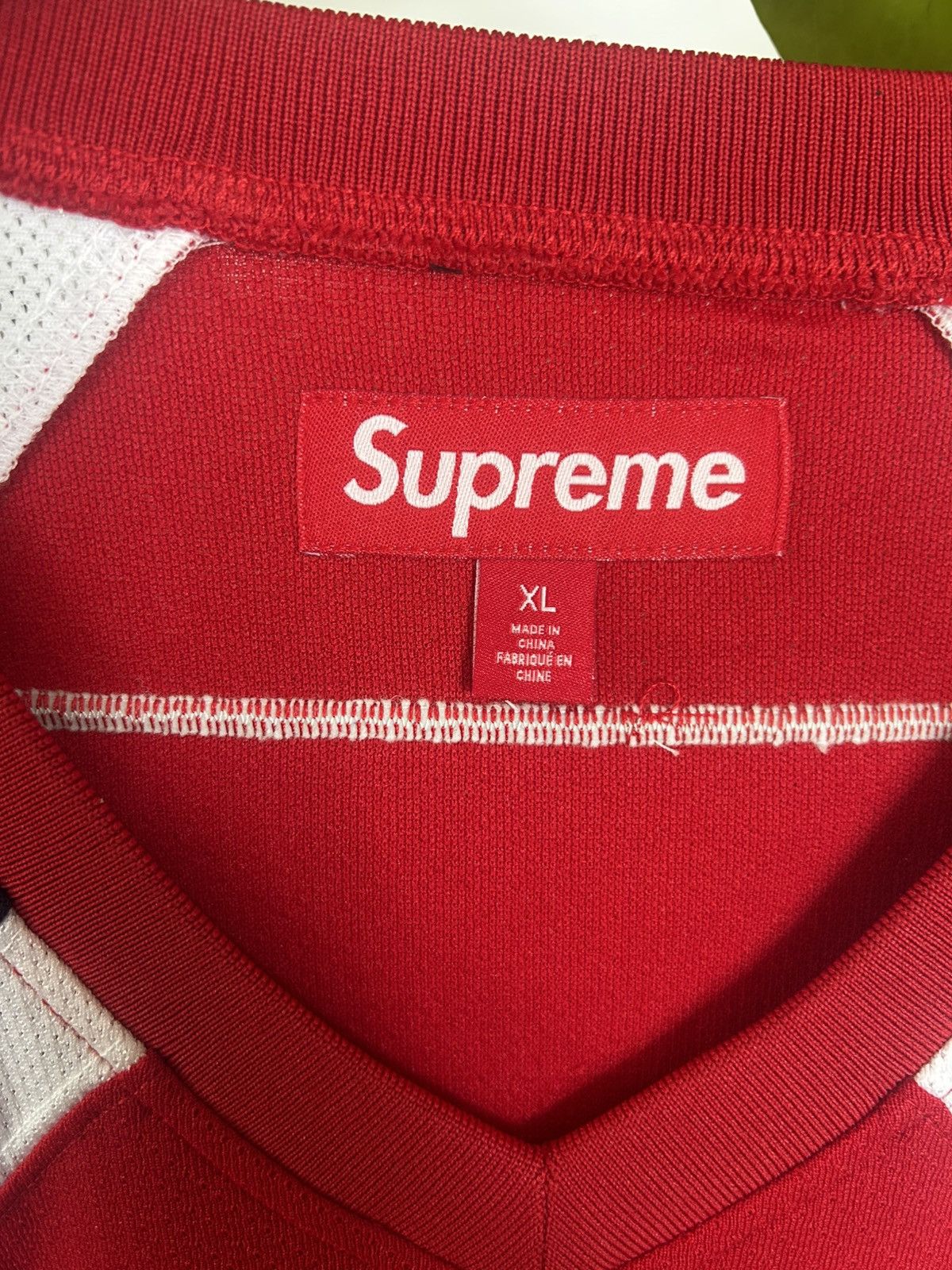 Supreme Supreme Rhinestone Hockey Jersey Red Size XL Size US XL / EU 56 / 4 - 2 Thumbnail