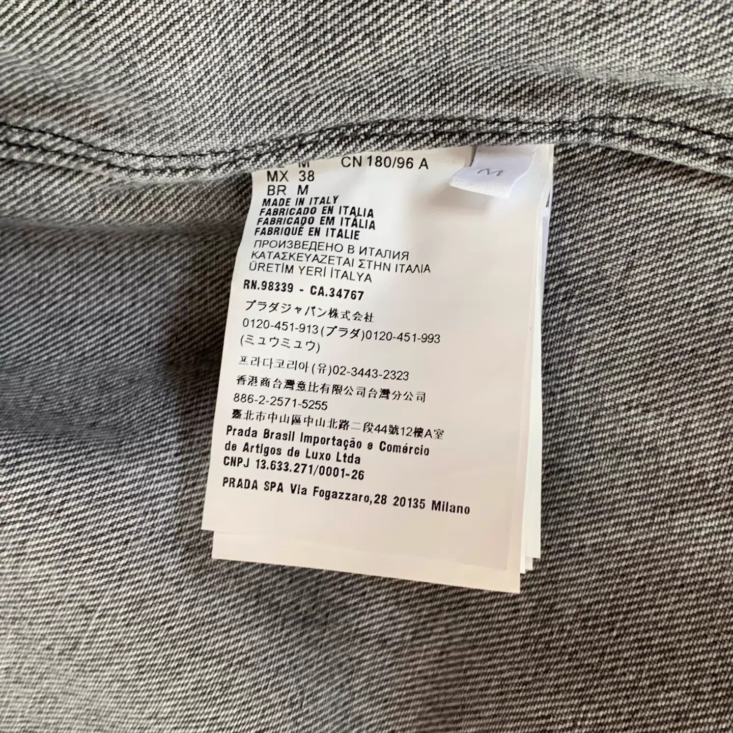 Prada Prada Niseko Exclusive New Washed Denim Jacket M Zipper Size M / US 6-8 / IT 42-44 - 7 Thumbnail