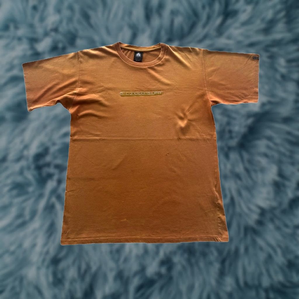Nike ACG VINTAGE Nike ACG Center Logo Swoosh Distressed Men’s T-Shirt L Orange Yellow Crew Neck Short Sleeve 90s USA Hip Hop Retro Rivers? Size US L / EU 52-54 / 3 - 1 Thumbnail