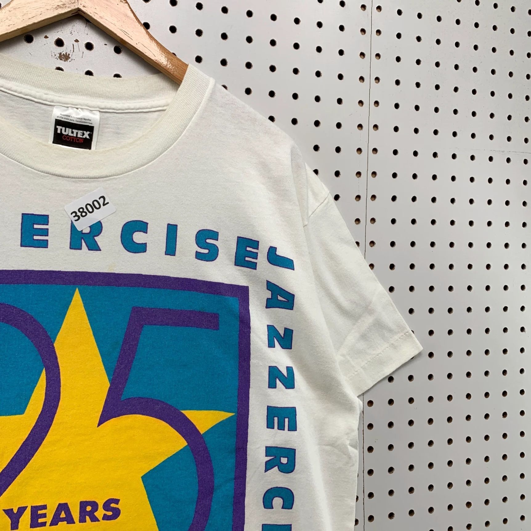 Tultex VINTAGE 90s Jazz Exercise Shrit Men XL White Single Stitch Made USA 25 Years Size US XL / EU 56 / 4 - 7 Thumbnail