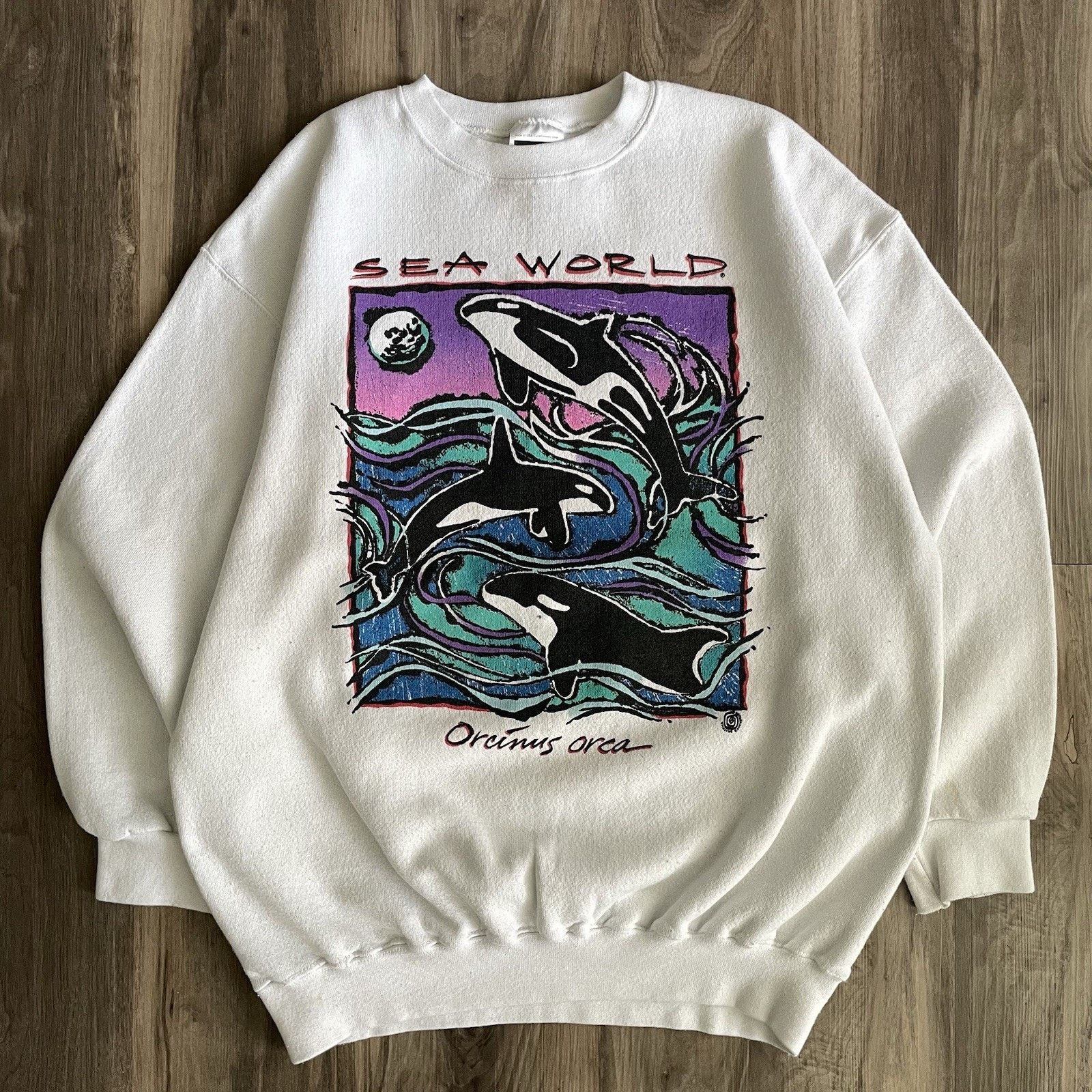 Tultex × Vintage Vintage Sea World Sweatshirt Mens Size L Orcas 1990s White Size US L / EU 52-54 / 3 - 2 Thumbnail