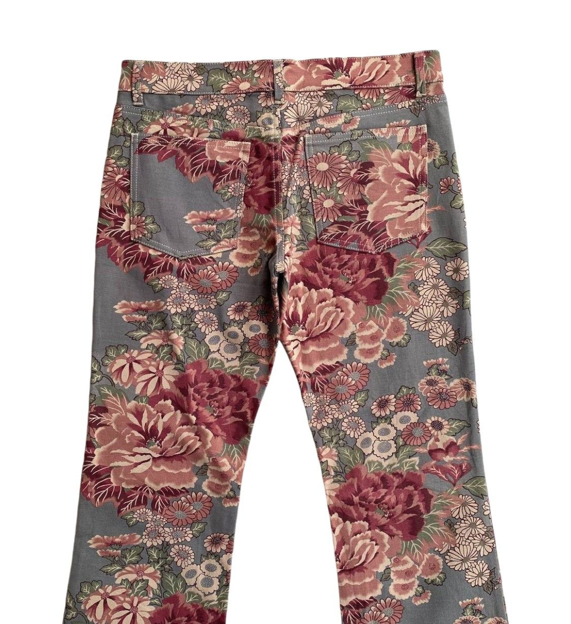 Japanese Brand NWTJAPAN CHEALSEA OLD FLOWER ABSTRACT SLIMFIT FLARED LOWRISE Size US 28 / EU 44 - 7 Thumbnail
