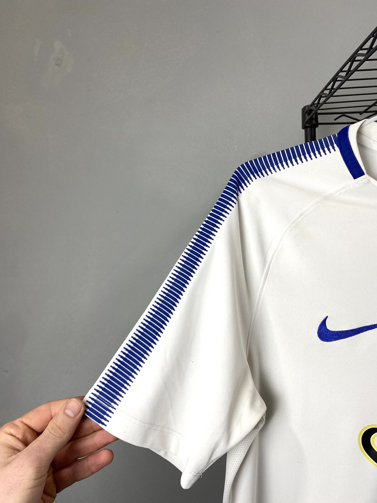 Nike Nike Chelsea Soccer Jersey T Shirt Carabao Homme Size US M / EU 48-50 / 2 - 5 Thumbnail