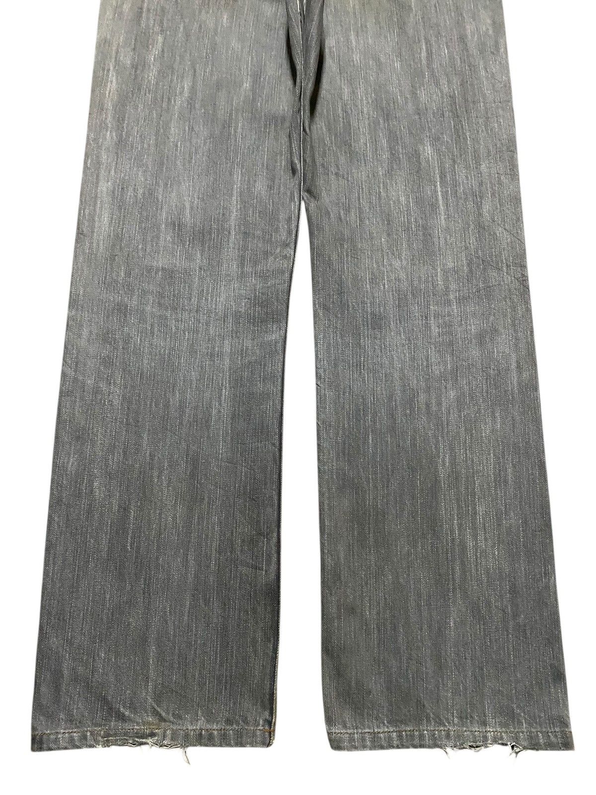 Japanese Brand Vintage Japanese Brand Uniqlo Denim Faded Wash Loose Jeans Size US 30 / EU 46 - 6 Thumbnail