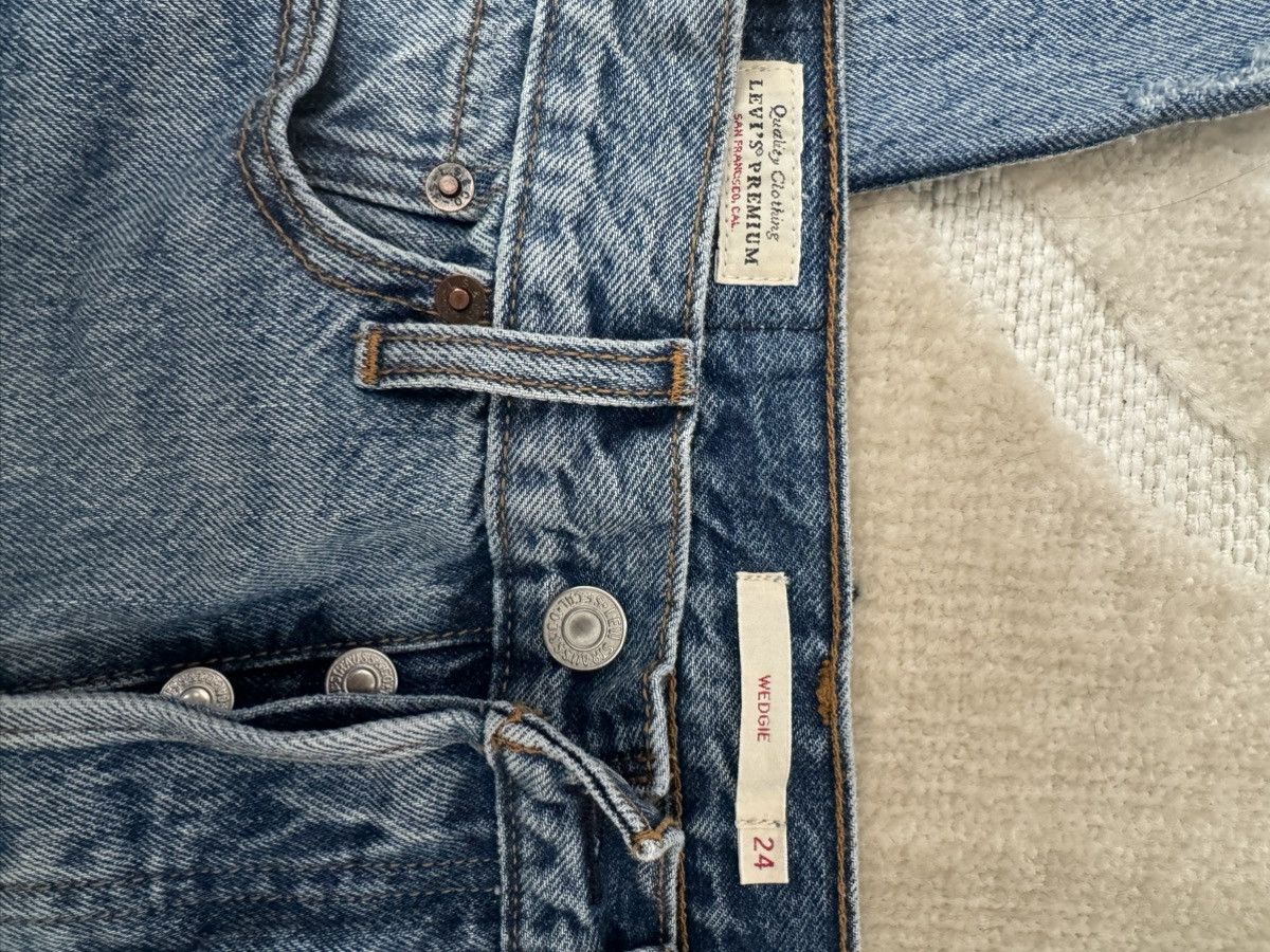 Levi's Levi’s Wedgie Jeans Size 24" / US 00 / IT 34 - 2 Thumbnail