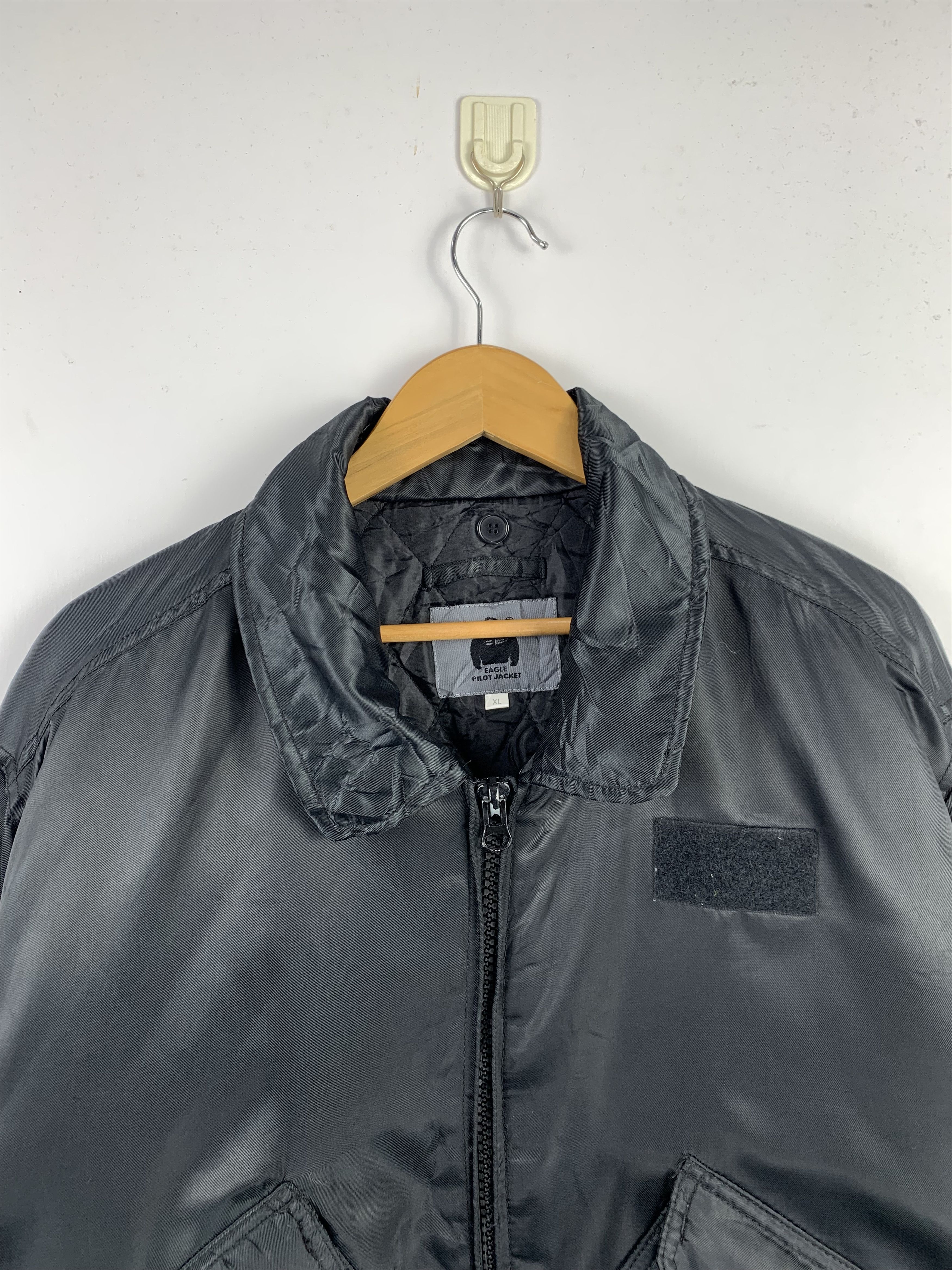 Vintage Vintage Eagle Pilot Bomber Jacket Trashed J1512 Size US XL / EU 56 / 4 - 2 Thumbnail