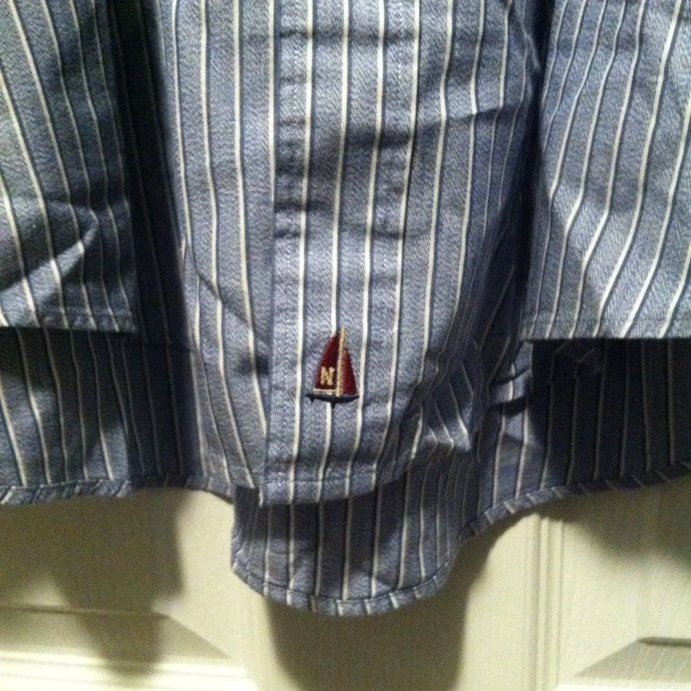 Nordstrom NORDSTROM MEN'S BLUE 100%COTTON DRESS SHIRT SIZE: 17-33 Size US XL / EU 56 / 4 - 7 Thumbnail