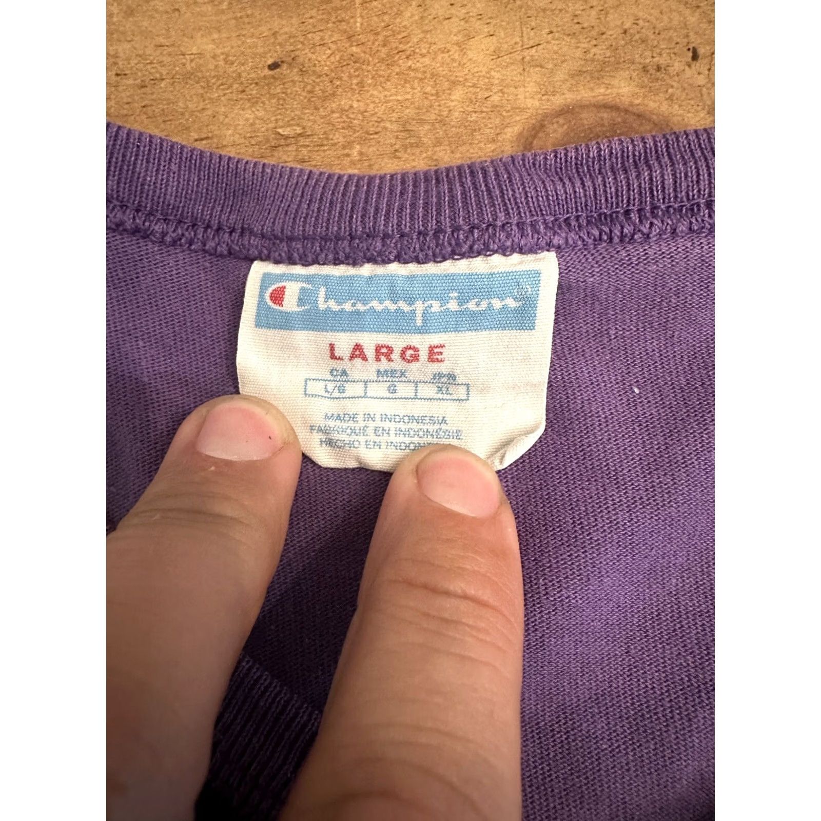 Champion VINTAGE Champion Logo T-Shirt Mens Regular Size M Purple Cotton 90s Retro USA Short Sleeve Embroidered Team Tee Size US M / EU 48-50 / 2 - 4 Thumbnail