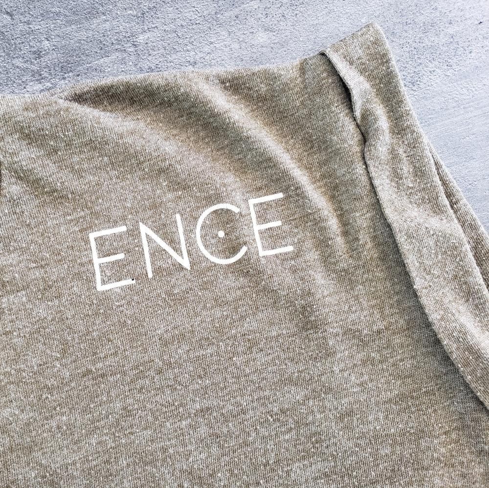 Designer Olive ENCE Cropped Boxy Sleeve Size M / US 6-8 / IT 42-44 - 3 Thumbnail