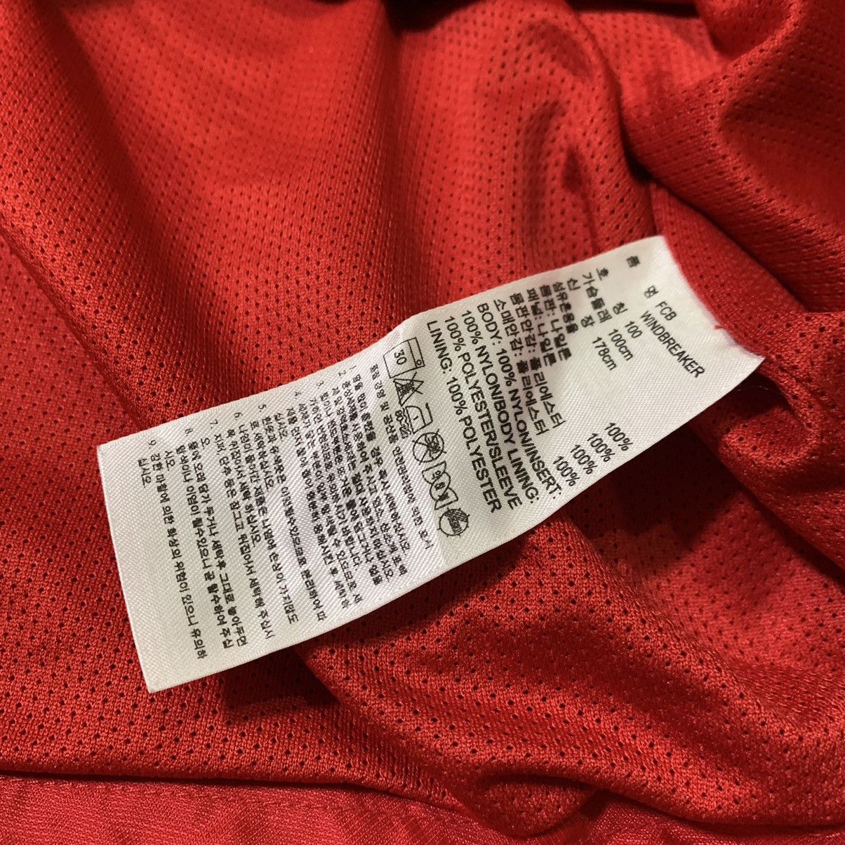 Adidas × Vintage Adidas Bayern Munchen Windbreaker Jacket Red 2014 Size US L / EU 52-54 / 3 - 7 Thumbnail