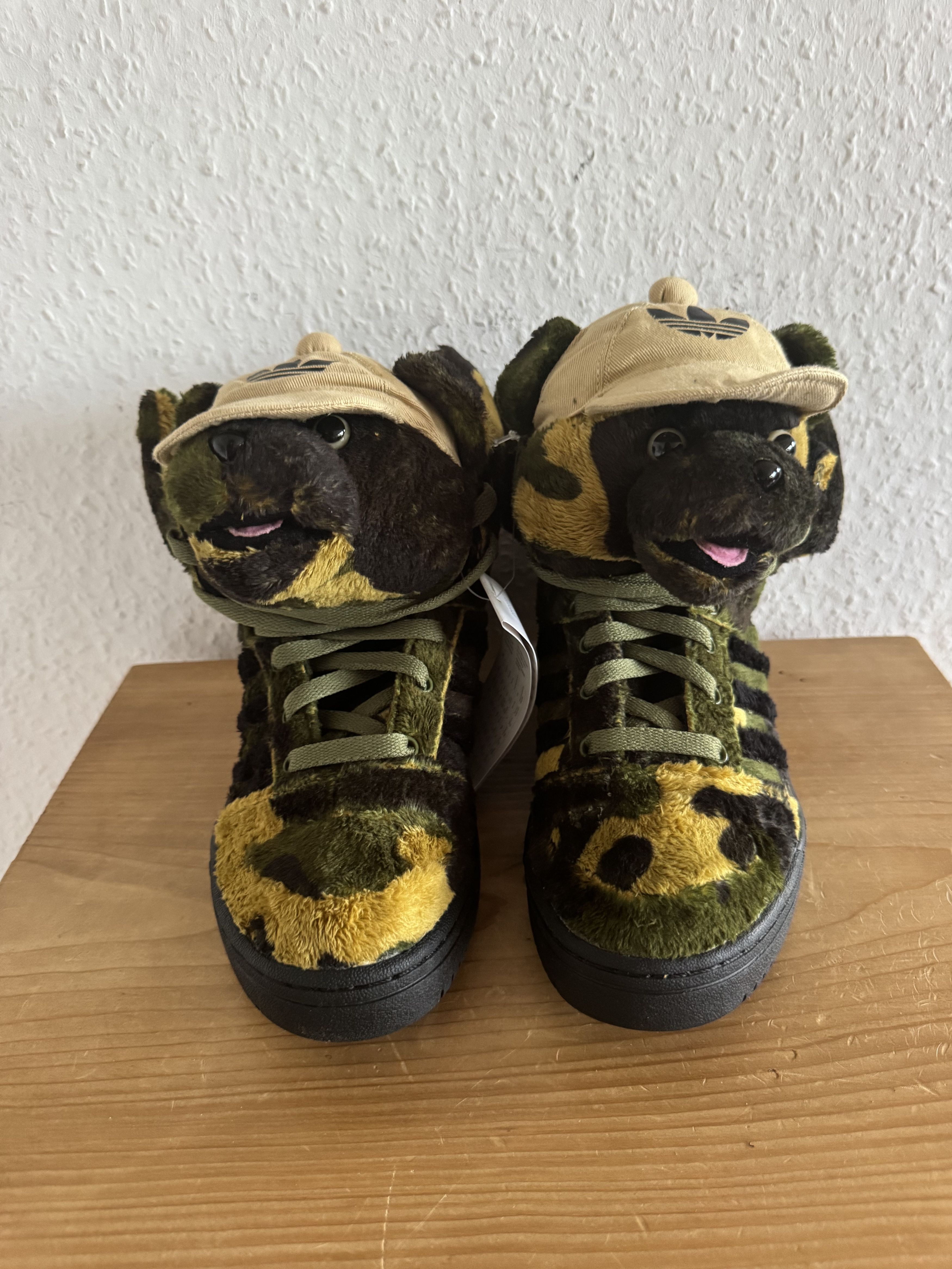 Adidas × Jeremy Scott JS Camo Teddy Bear Sneakers Size US 5 / EU 37 - 2 Thumbnail