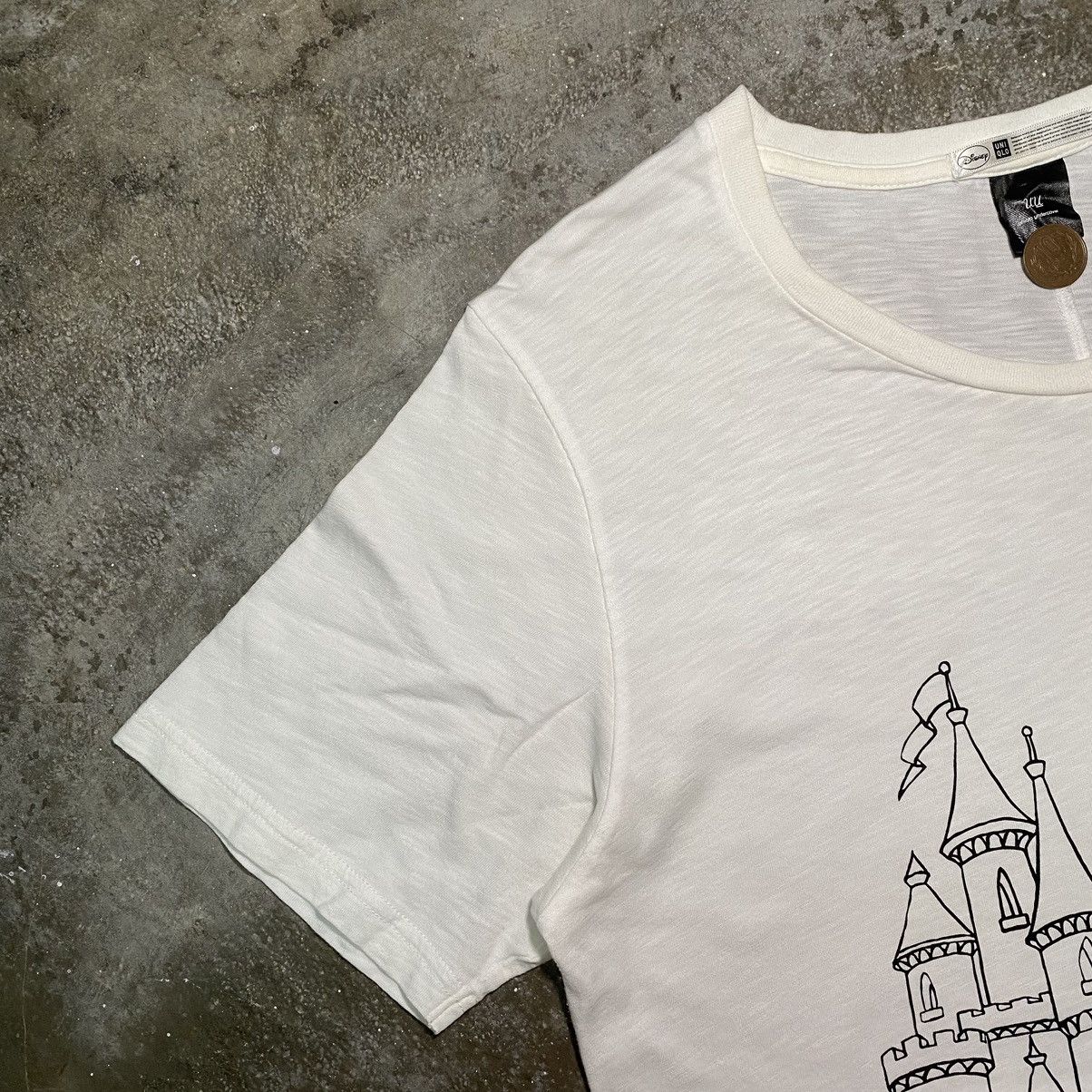 Disney Uniqlo Undercover Snow White and the Seven Dwarfs T Shirt Size US L / EU 52-54 / 3 - 7 Thumbnail