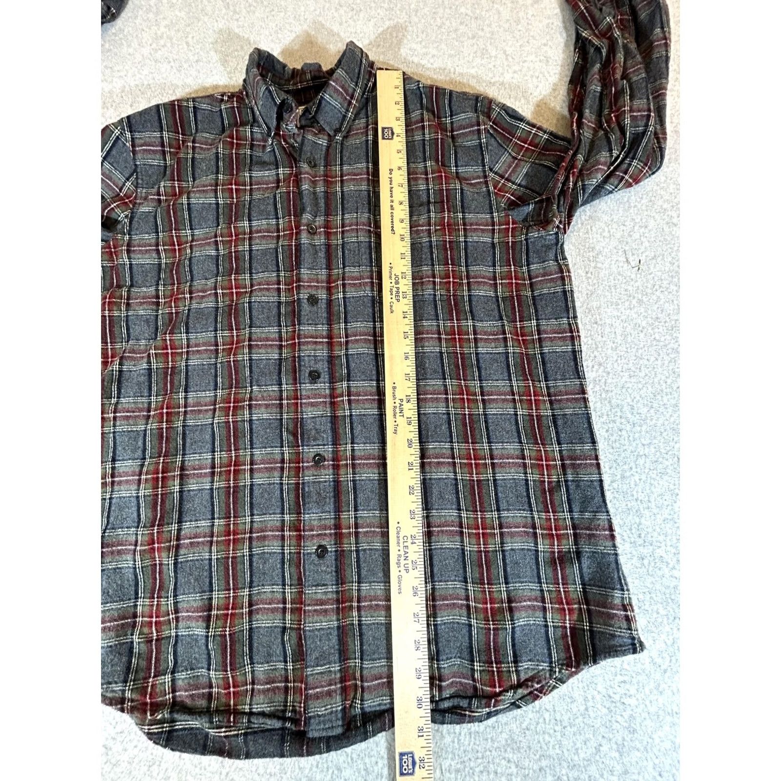 Vintage LL Bean Plaid Flannel Shirt Mens XL Long Sleeve Button-Front Cotton Grea y Pockets Button-Down Collar 100% Cotton Vintage No Size US XL / EU 56 / 4 - 5 Thumbnail