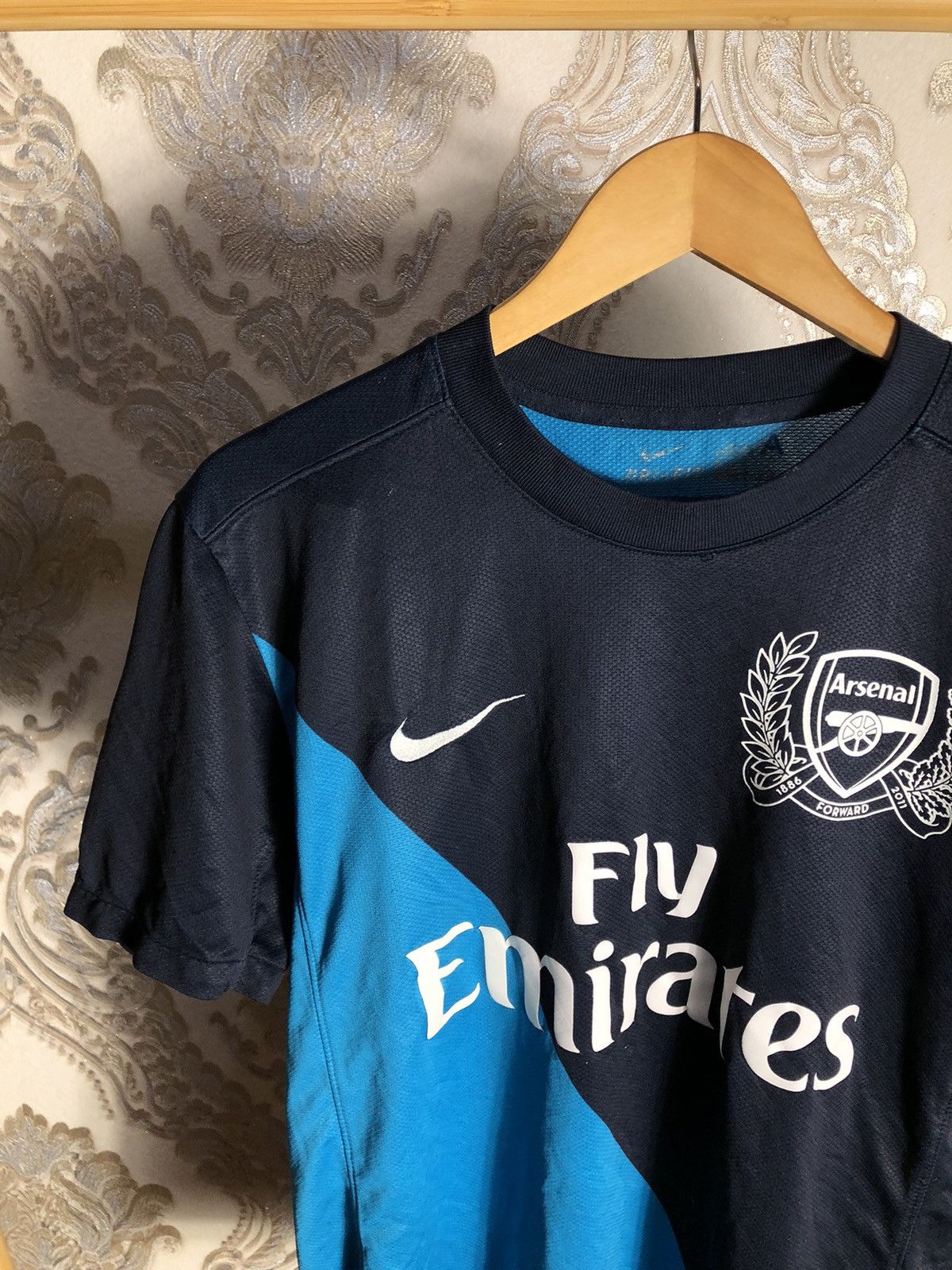 Nike VERY RARE NIKE FC ARSENAL LONDON ENGLAND SOCCER JERSEY 90s Size US M / EU 48-50 / 2 - 3 Thumbnail