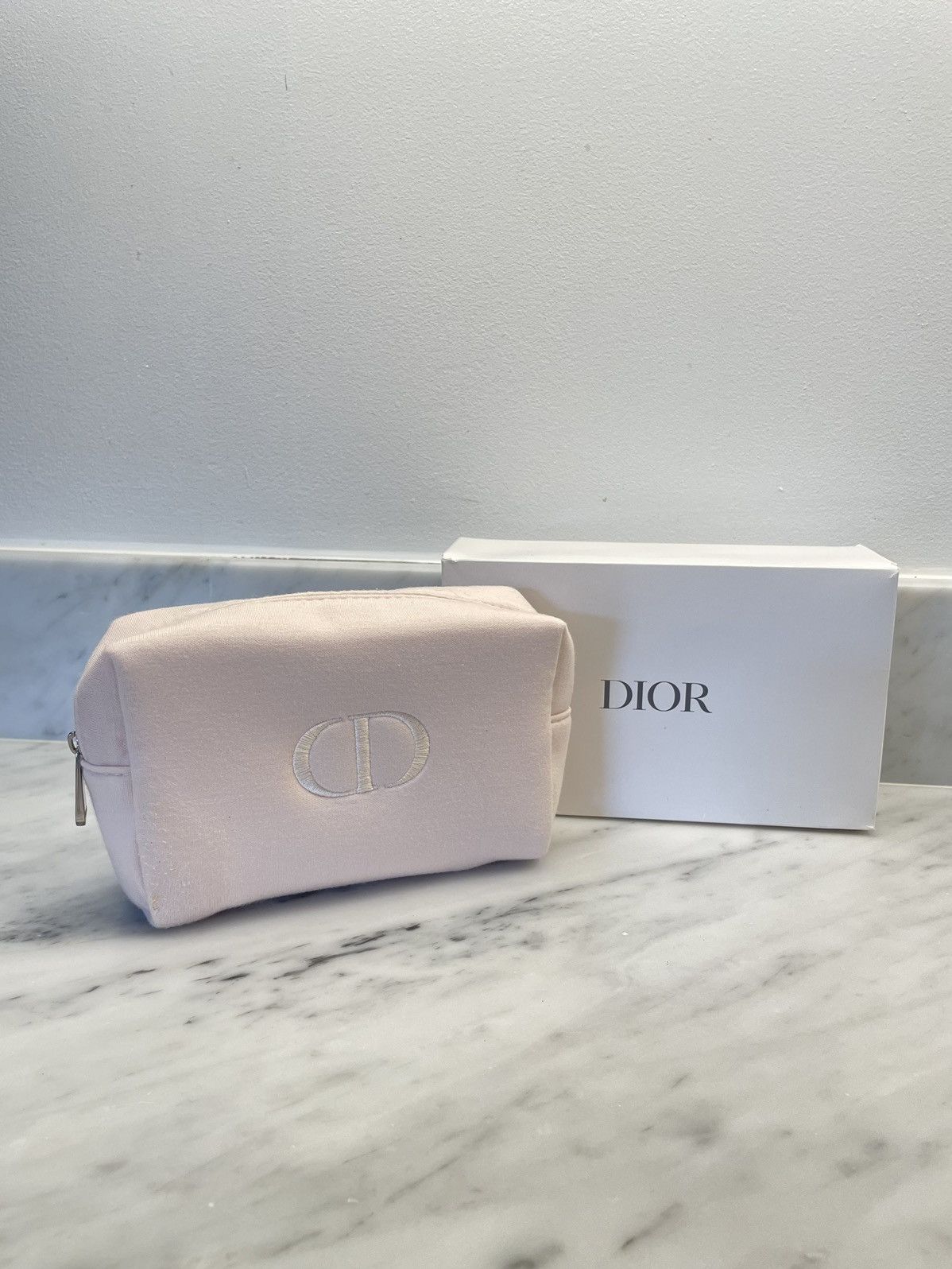 Dior Soft Dior cosmetic bag pouch with logo and original box Size ONE SIZE - 2 Thumbnail