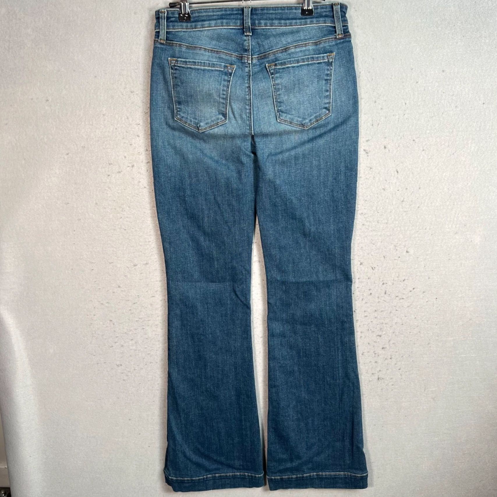 J Brand VINTAGE J Brand Medium Wash Denim Flare Jeans Adult Womens Size 27 Blue Size 27" / US 4 / IT 40 - 2 Thumbnail