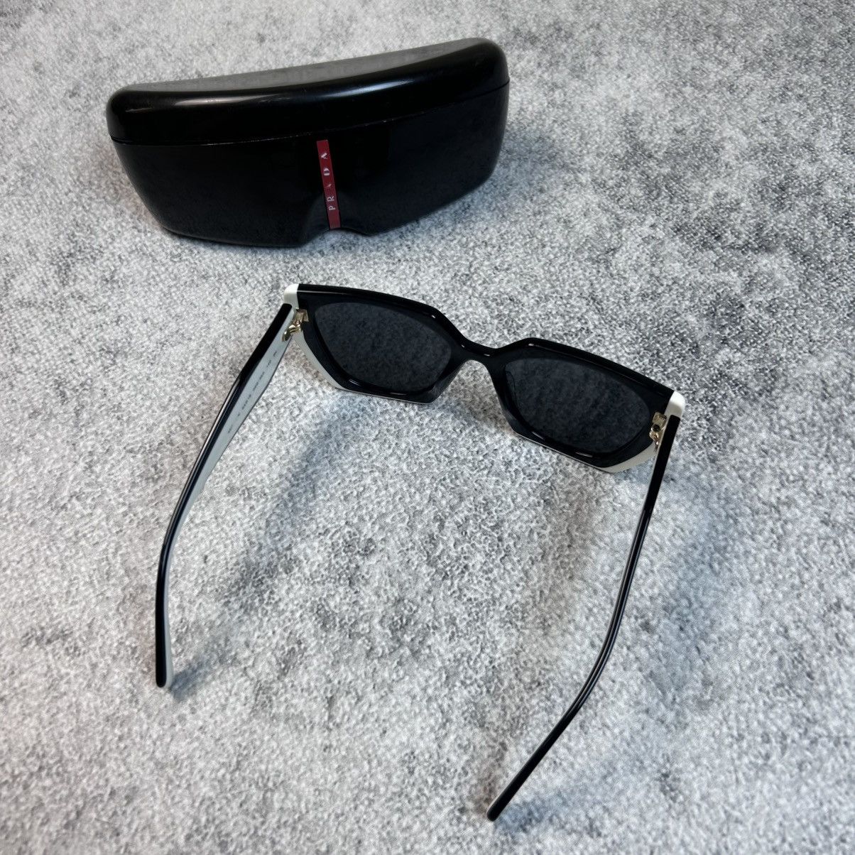 Prada Luxury PRADA Sunglasses with case off white Size ONE SIZE - 5 Thumbnail