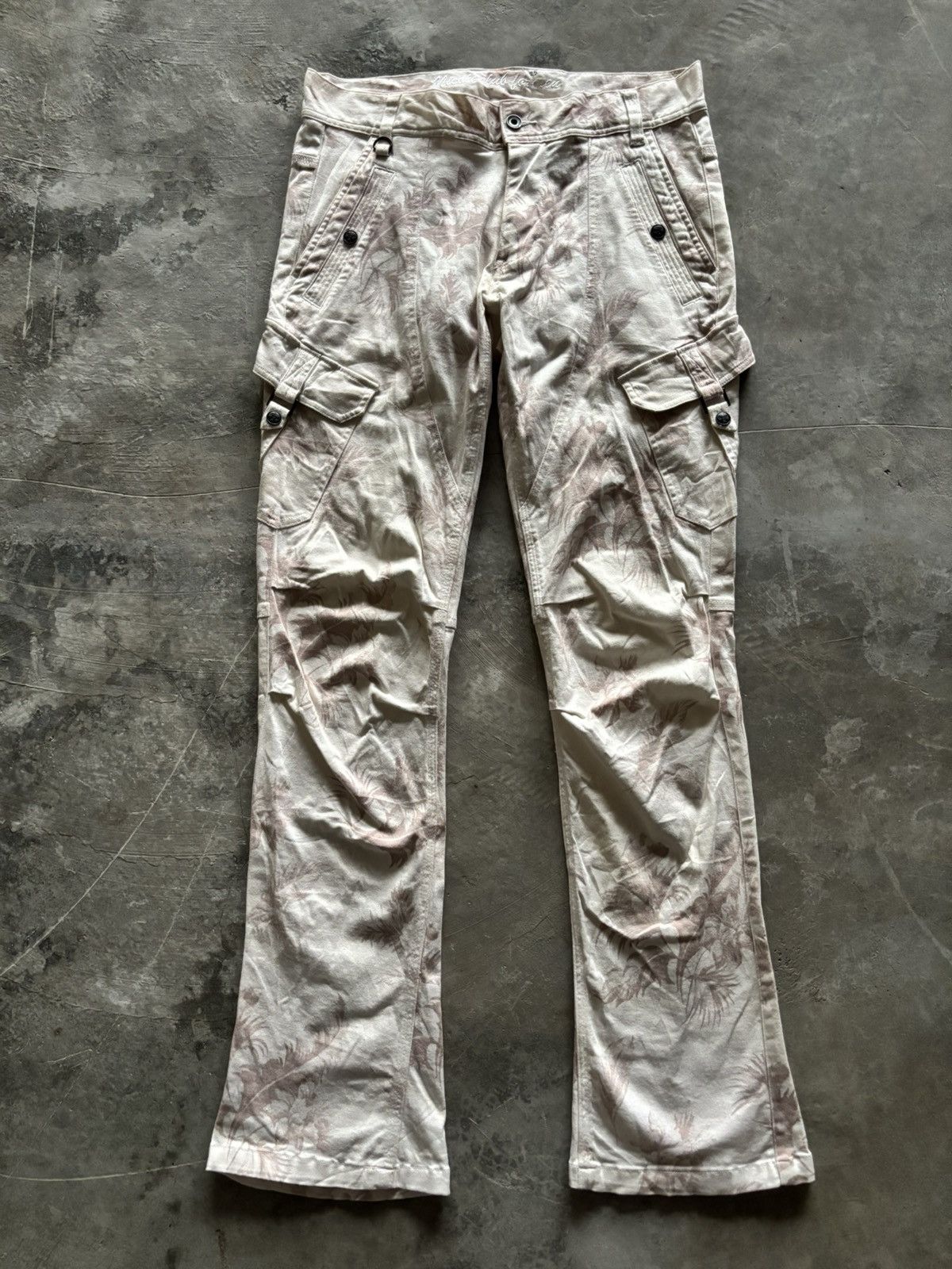 If Six Was Nine NICOLE CLUB FOR MEN flare floral cargo sick design Size US 31 - 1 Thumbnail