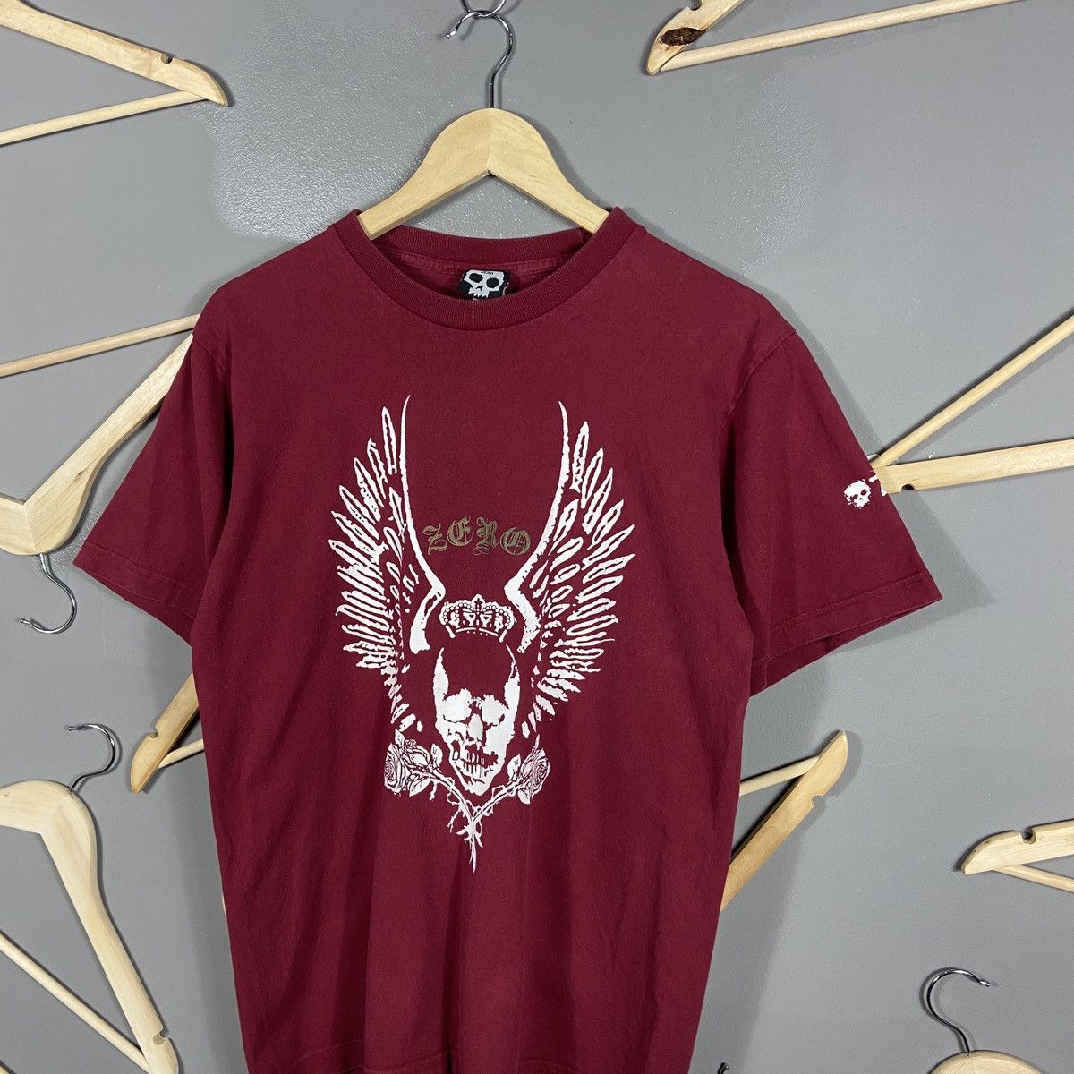 Vintage ZERO Skateboards Skull Wings Graphic T-Shirt Size US M / EU 48-50 / 2 - 3 Thumbnail