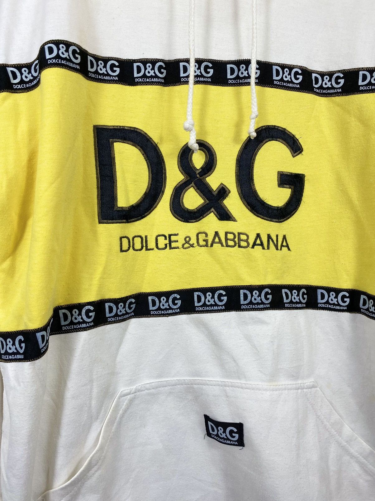 Designer × Dolce & Gabbana × Vintage “RARE”Vintage Sweatshirt Raglan Dolce and Gabbana Size US L / EU 52-54 / 3 - 2 Thumbnail