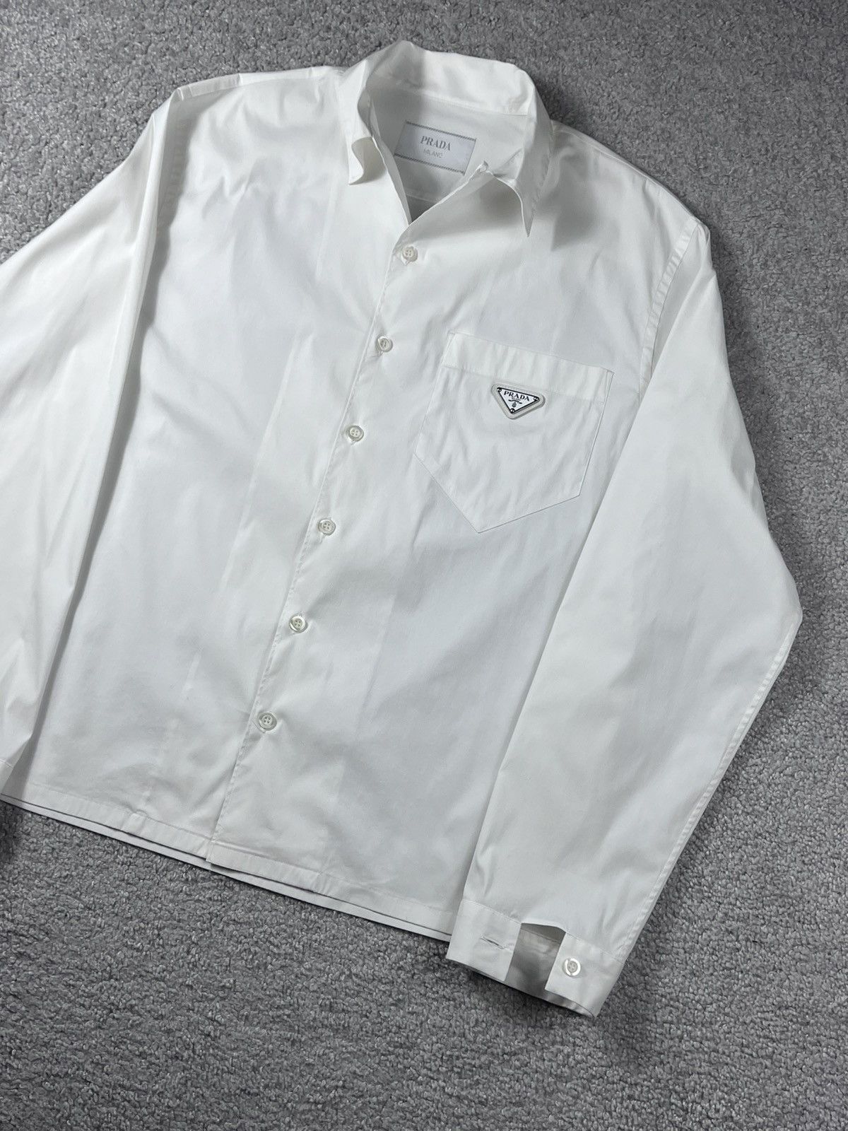 Prada Prada White Triangle Shirt Size M Size US M / EU 48-50 / 2 - 3 Thumbnail