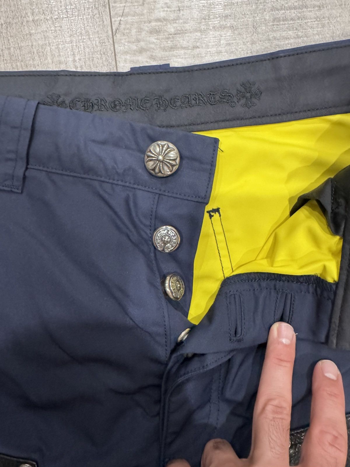 Chrome Hearts CHROME HEARTS 'NAVY' DOUBLE KNEE NYLON PANTS Size US 33 - 5 Thumbnail