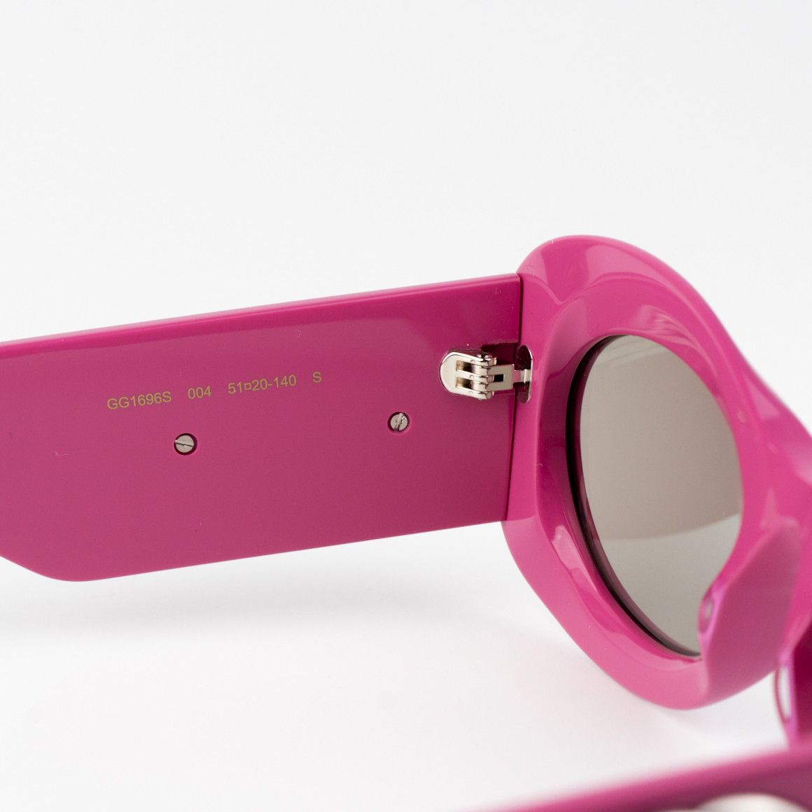 Gucci NEW Gucci GG1696S 004 Women Oval Sunglasses GG 1696S Size ONE SIZE - 8 Thumbnail