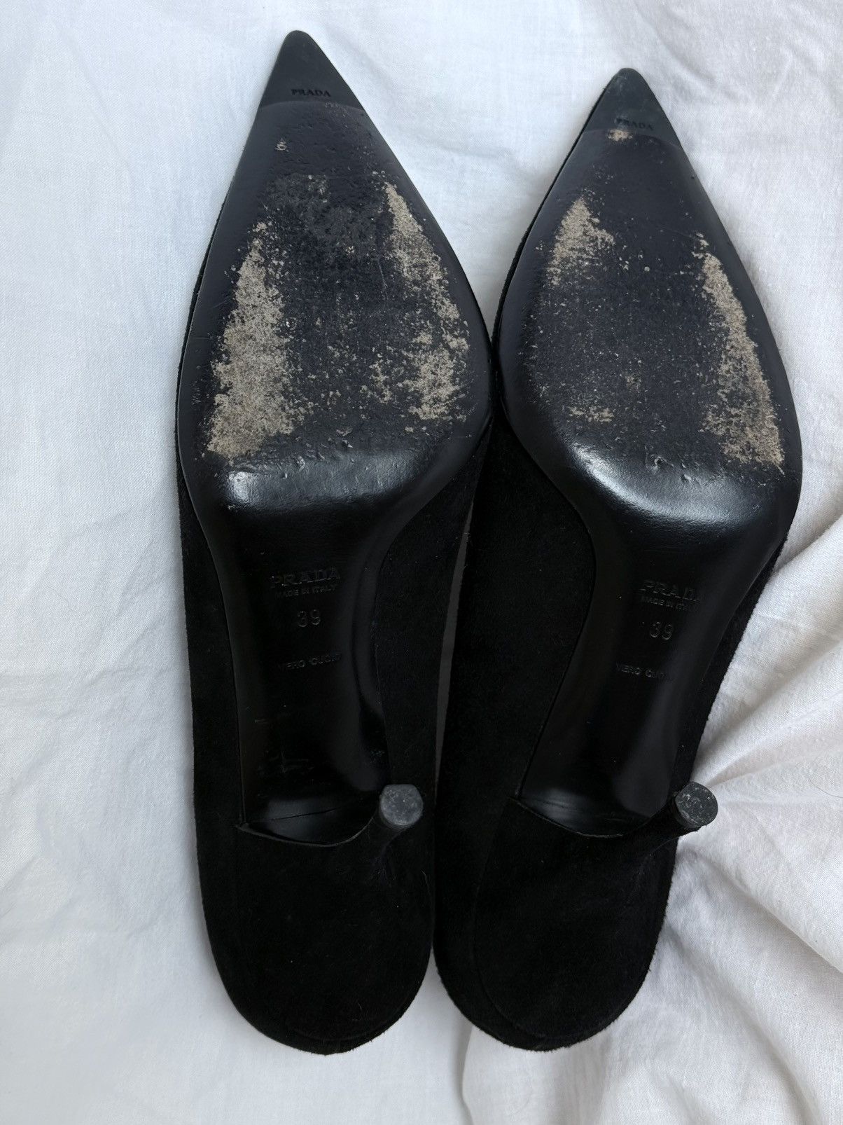 Prada Prada Black Suede Classic Basic Pumps Heels Pointed Toe Size US 9 / IT 39 - 5 Thumbnail