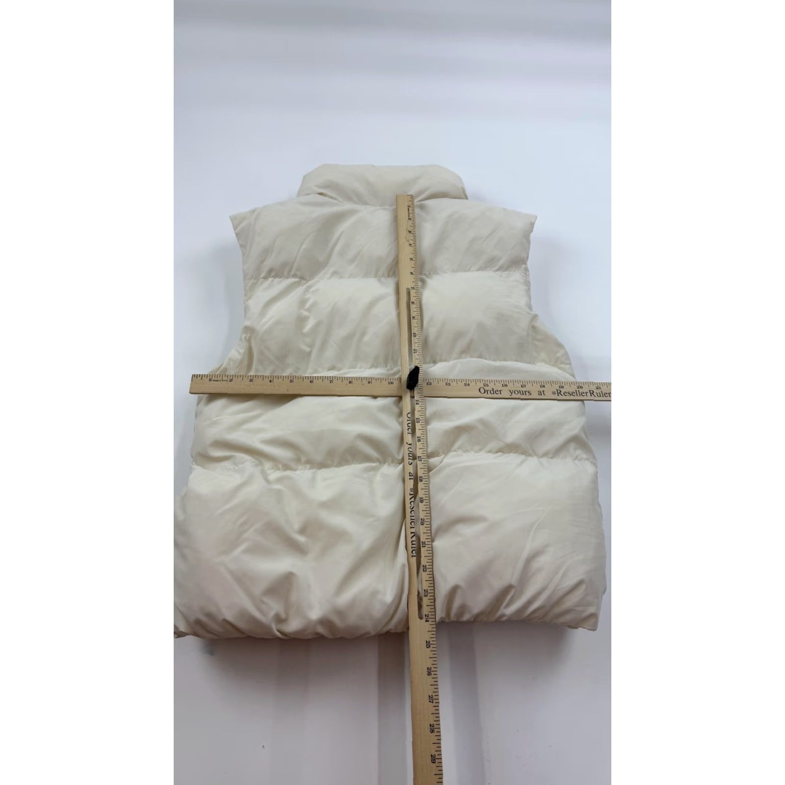 Vintage GU Vest Women's M Ivory Puffer Quilted Zip Front Stand Collar Lightweight Size M / US 6-8 / IT 42-44 - 7 Thumbnail