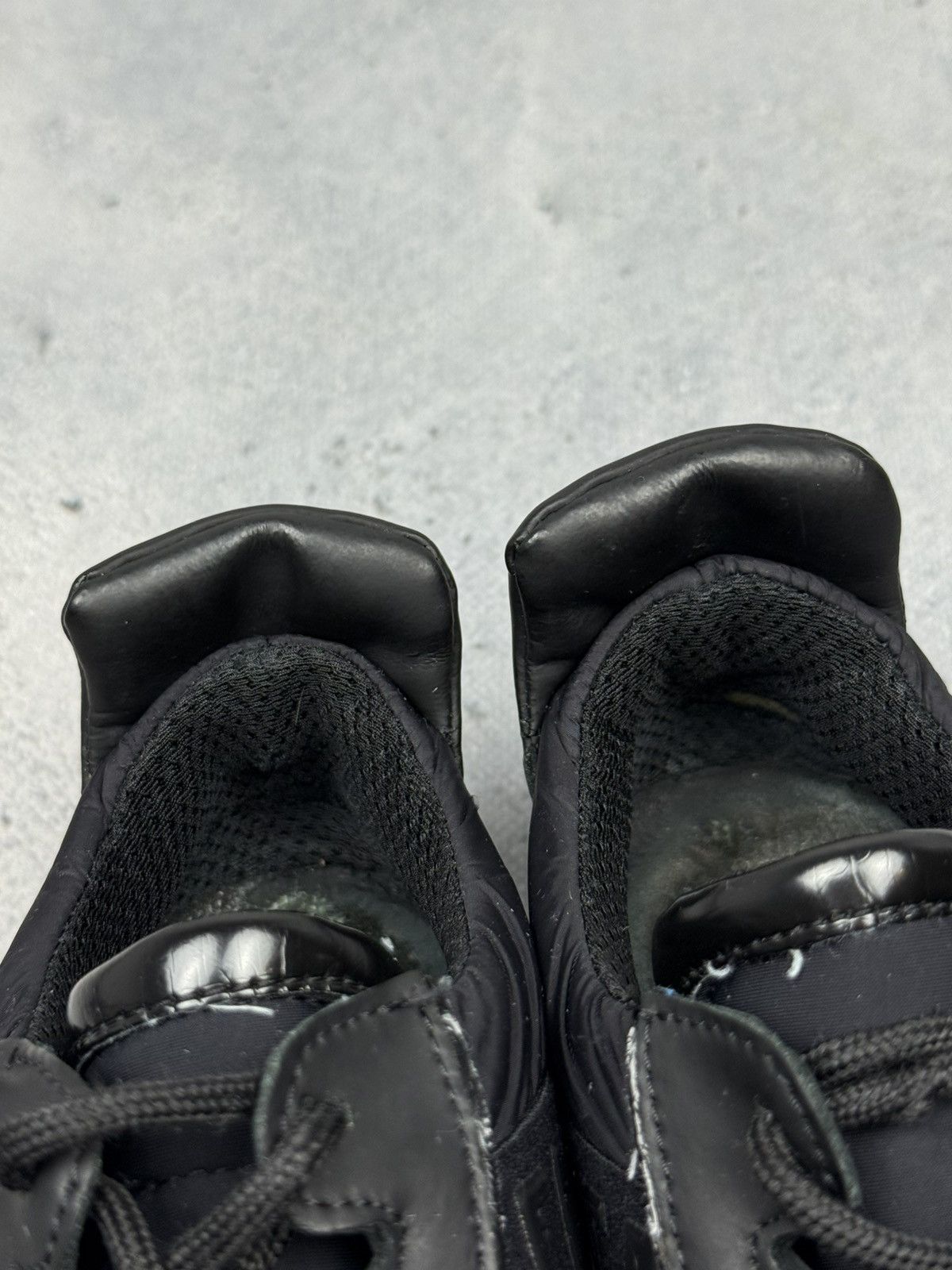 Dirk Bikkembergs Vintage Bikkembergs Black Sneakers Bold Logo Rare Design Size US 8 / EU 41 - 12 Thumbnail
