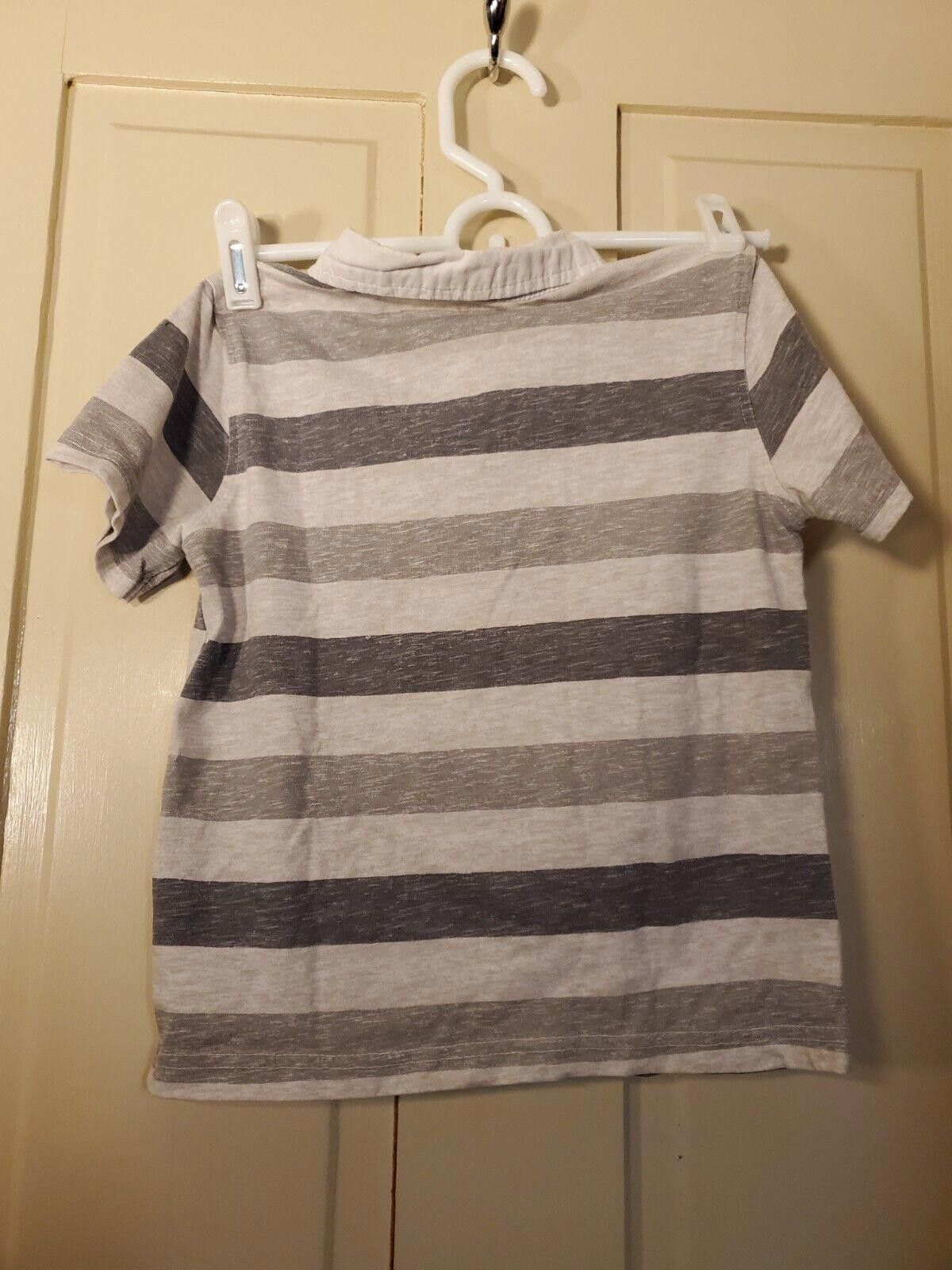 Calvin Klein CALVIN KLEIN Young Boy's Striped Polo Shirt Sz 5 Size ONE SIZE - 4 Thumbnail