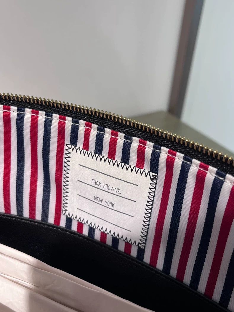 Thom Browne Thom Browne Dog patch handbag Size ONE SIZE - 8 Thumbnail