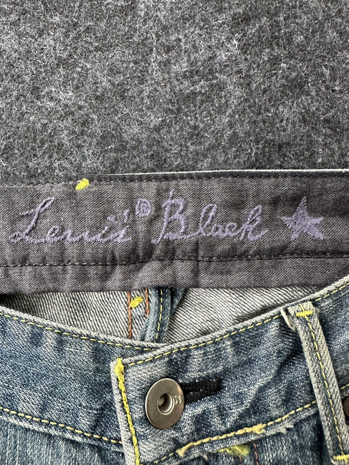 Levi's Vintage Levis Black Star Flare Dirty Style Denim D465 Size US 31 - 13 Thumbnail
