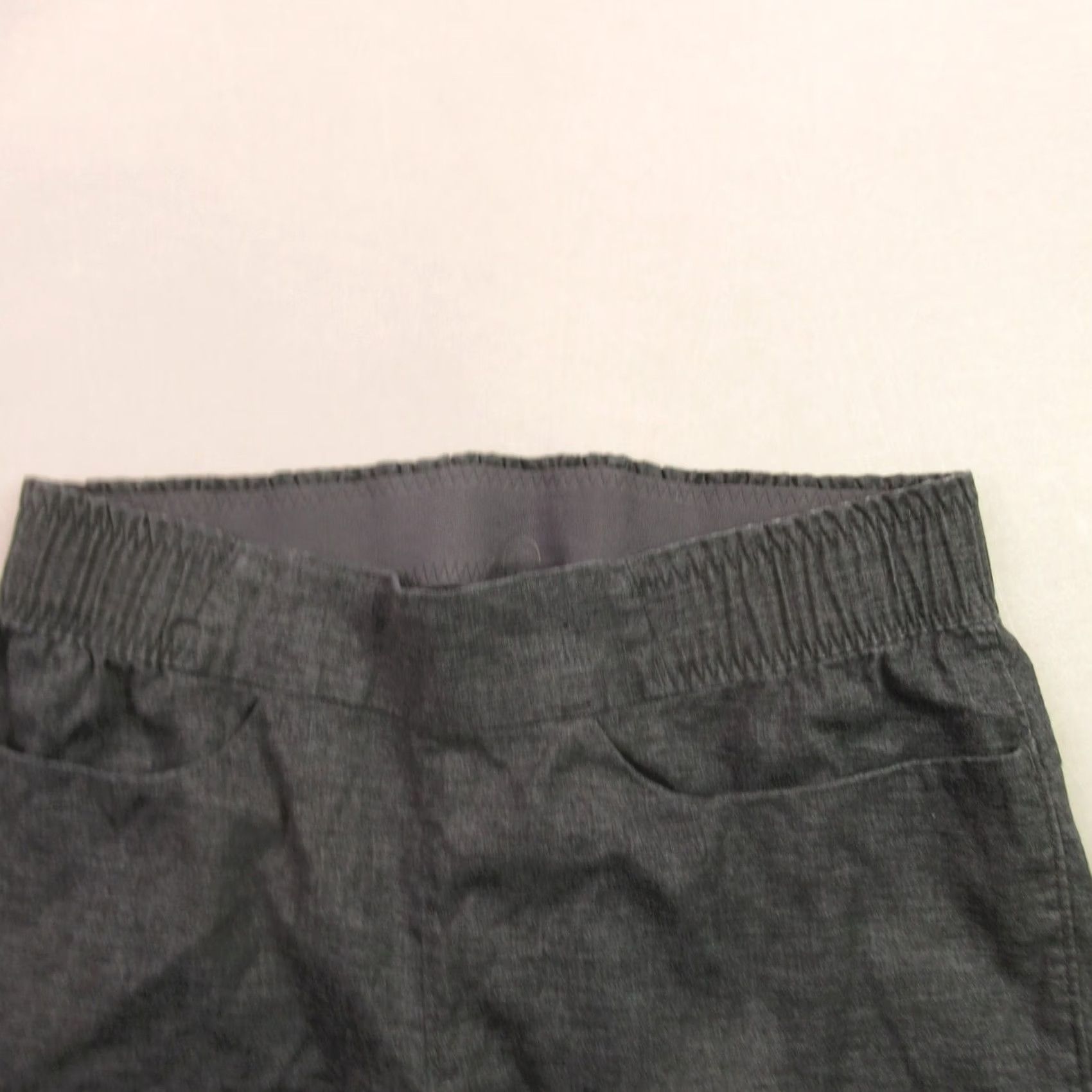 Patagonia Patagonia Pants Womens Gray 6 Straight Leg Pockets Lightweight Chino Size 28" / US 6 / IT 42 - 2 Thumbnail
