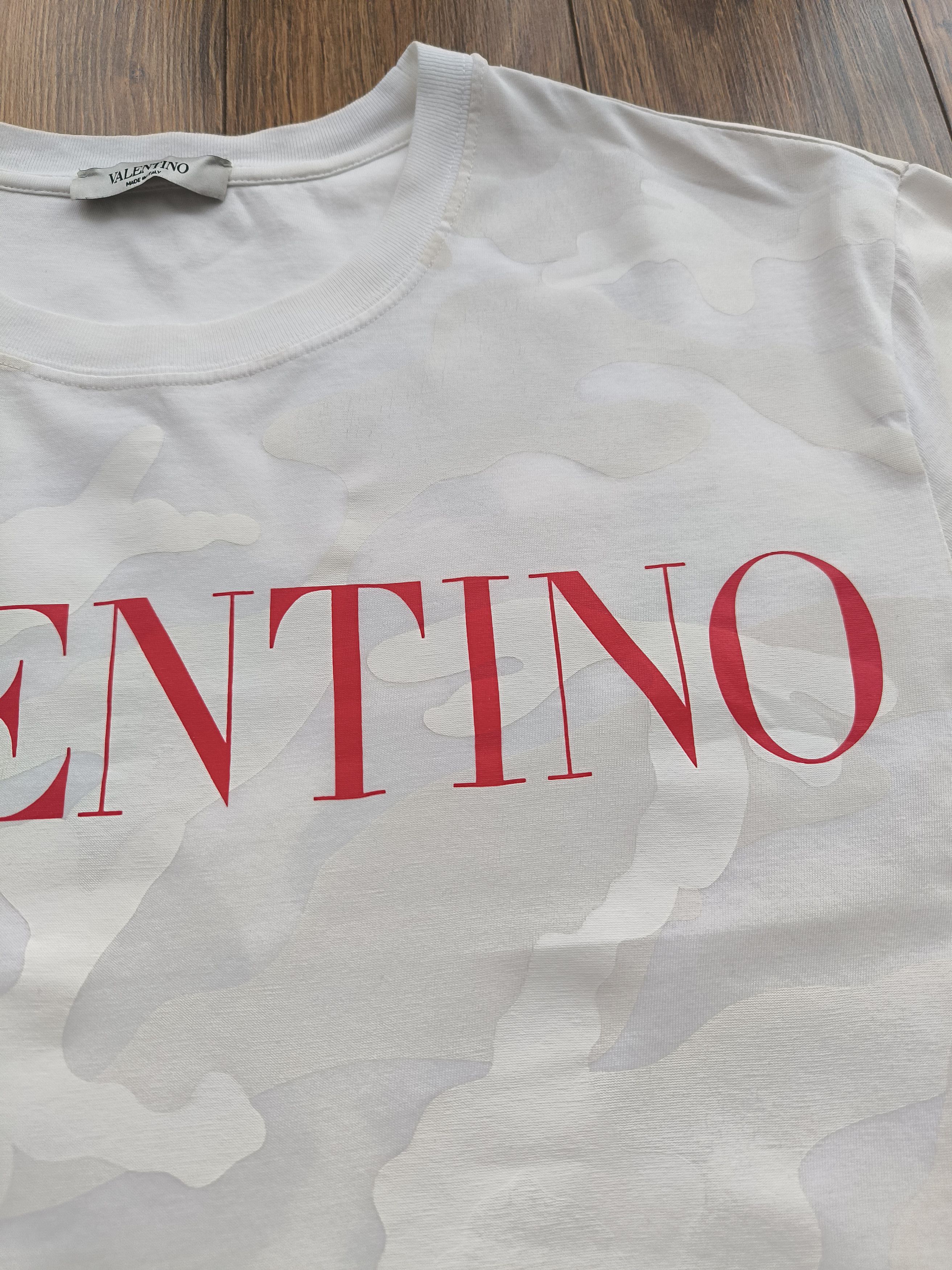 Valentino Valentino Camo White T-shirt, L, very good condition minus Size US L / EU 52-54 / 3 - 4 Thumbnail