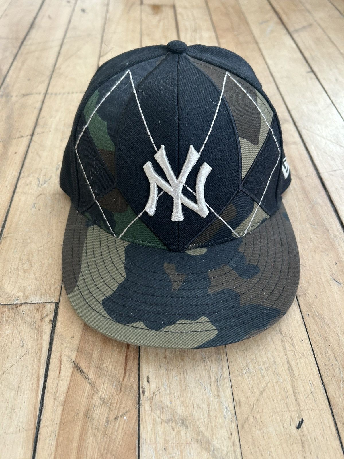 New Era Vintage New Era Yankees Camo Fitted Cap Size ONE SIZE - 1 Thumbnail