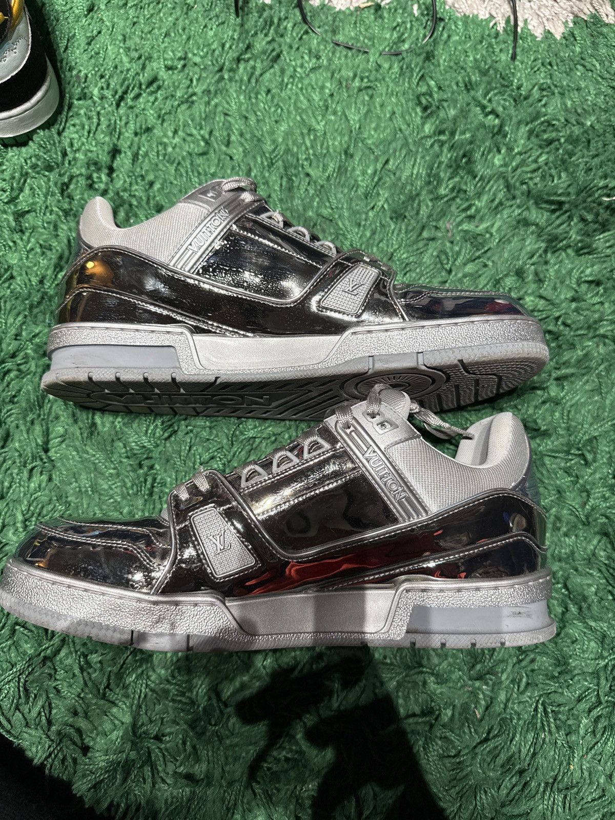 Louis Vuitton LOUIS VUITTON Silver Mirror Trainer Virgil Abloh Sz 8.5LV Size US 8.5 / EU 41-42 - 2 Thumbnail